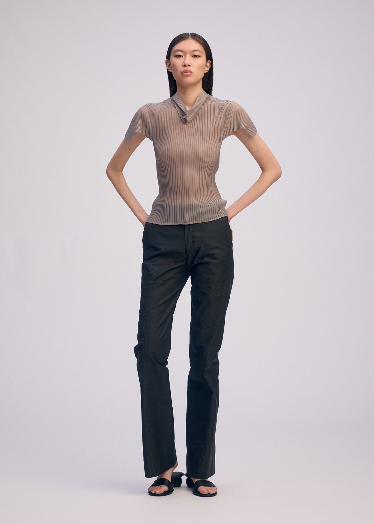 SHEER SCARF PLEATS、ウィメンズ_ニット、着用画像3