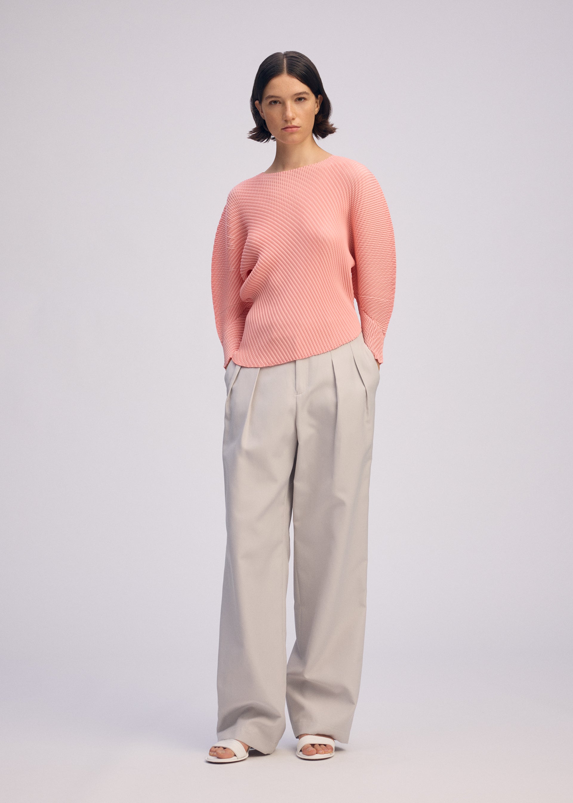 MISTY PLEATS – isseymiyake.com