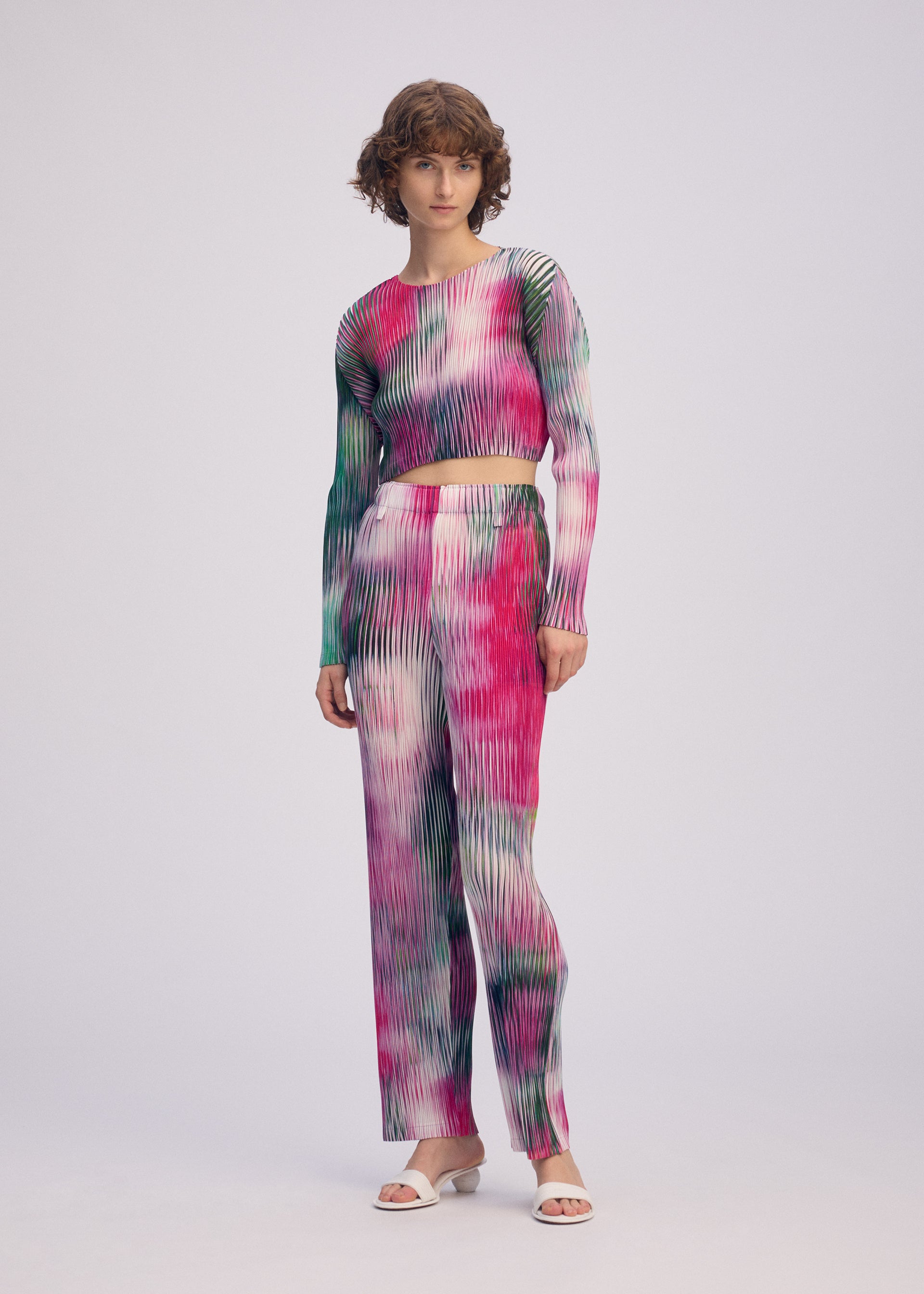 【新品】ISSEY MIYAKE OBSCURE PLEATS no.99 OBSCURE PLEATS – ISSEY MIYAKE ONLINE STORE