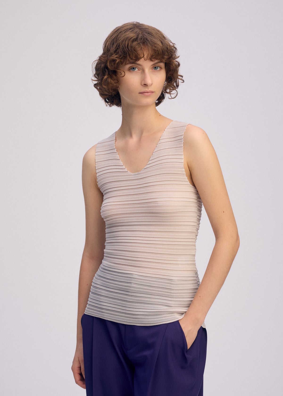 JIGGLY PLEATS、ウィメンズ_トップス_トップ、着用画像3