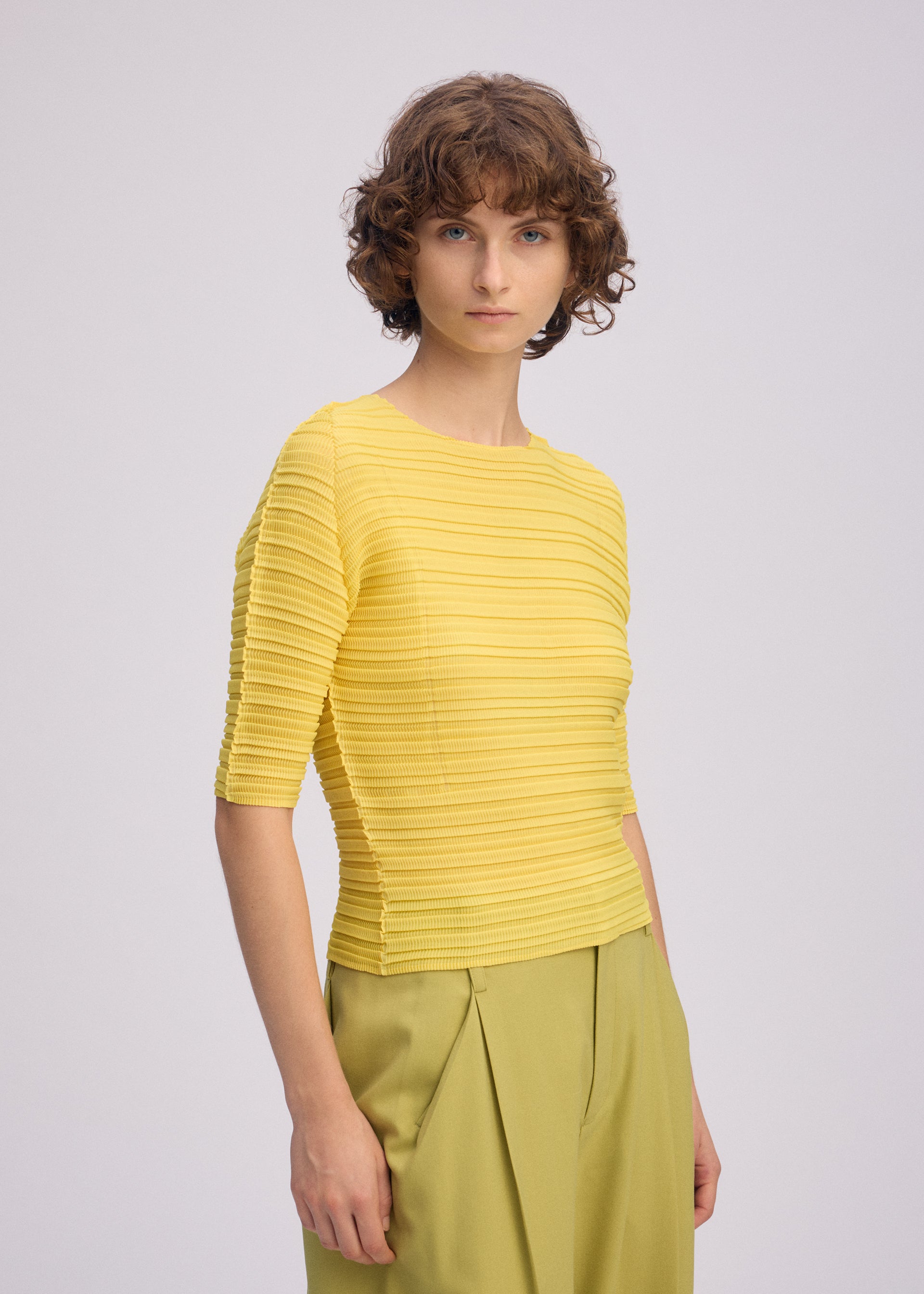 JIGGLY PLEATS – isseymiyake.com