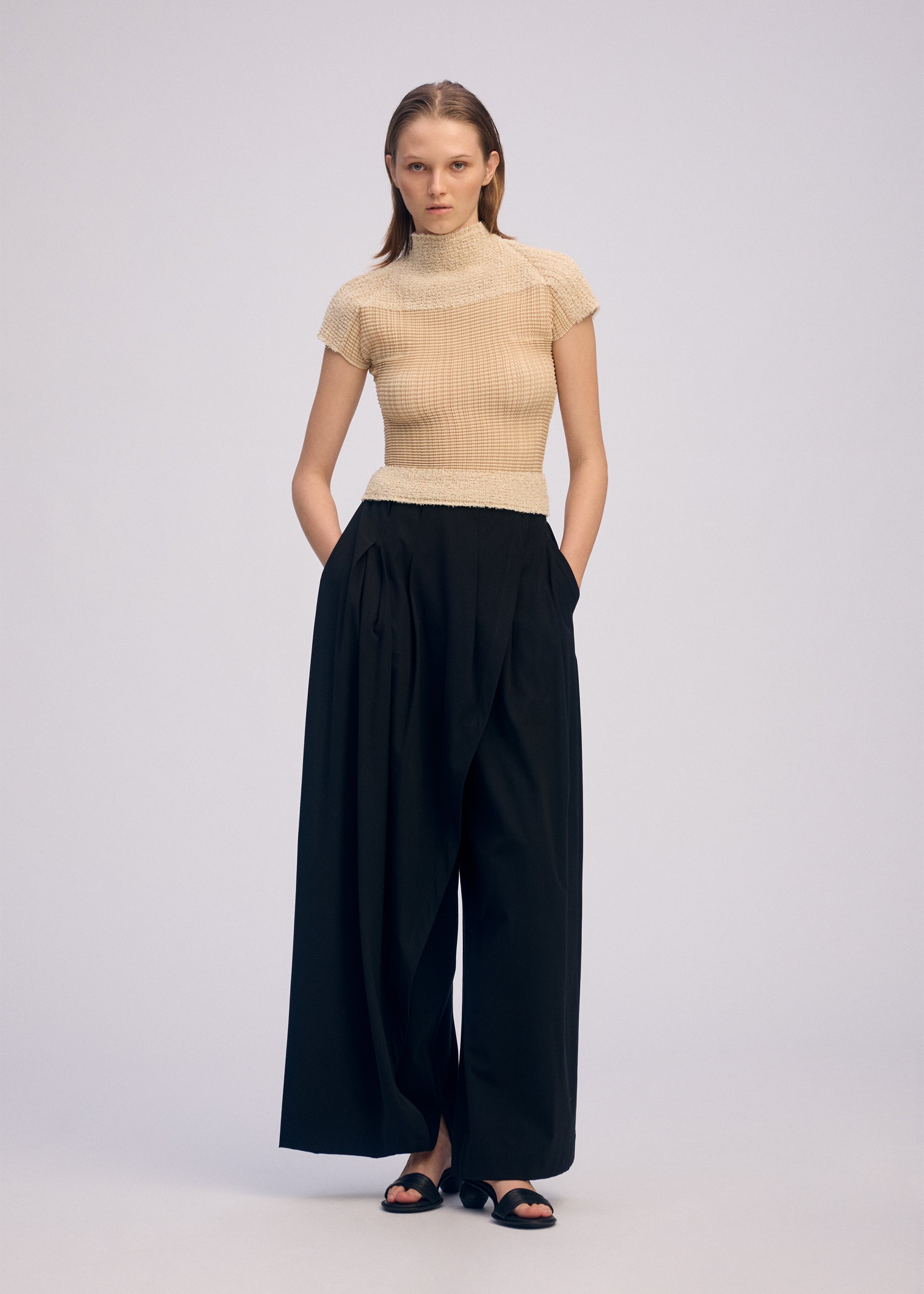 ISSEY MIYAKE シフォンブラウス Sheer Pleated Top ISSEY MIYAKE Uni-form pleated sheer chiffon blouse | Harvey Nichols