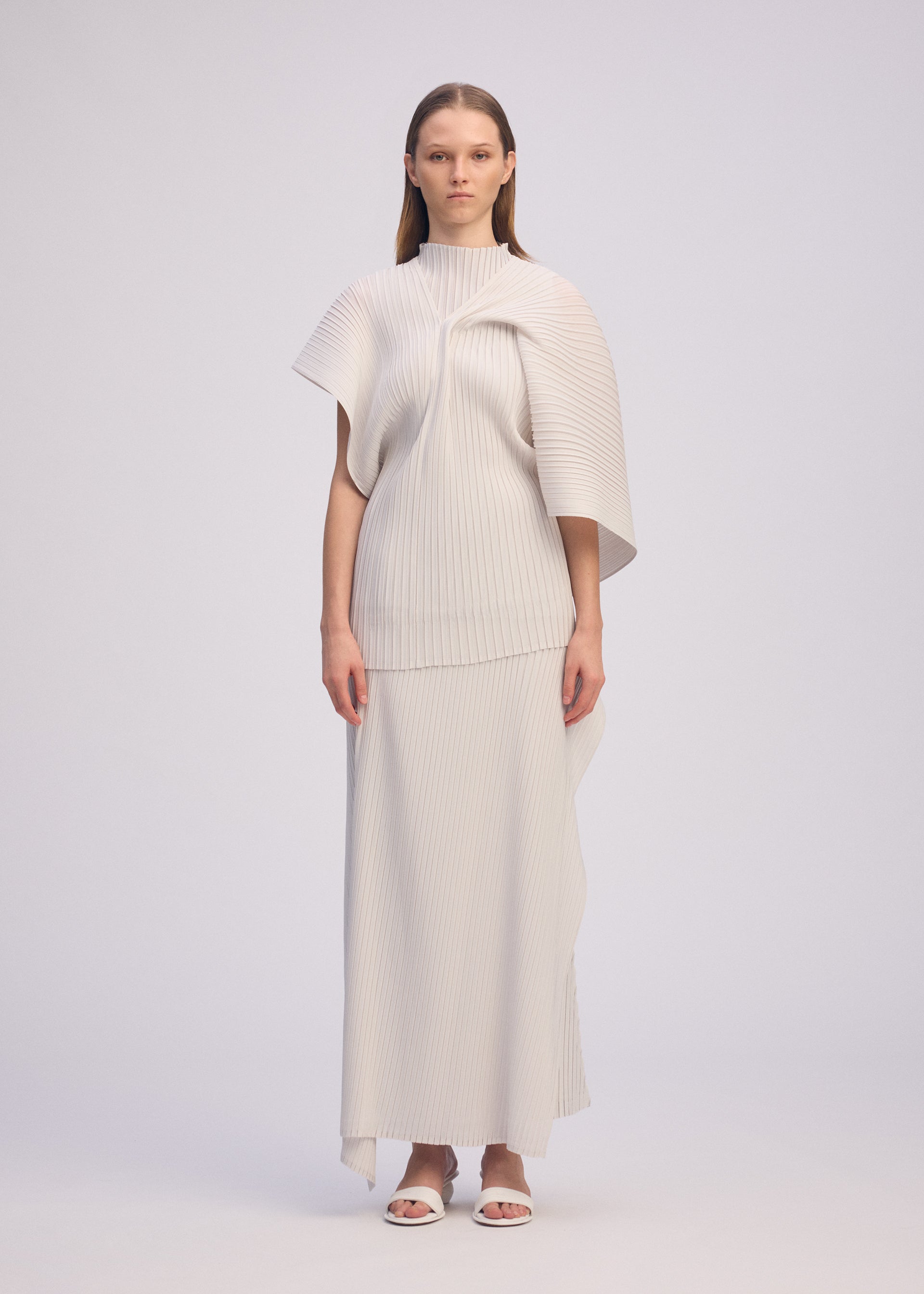 PLEATED ON PLEATS – isseymiyake.com
