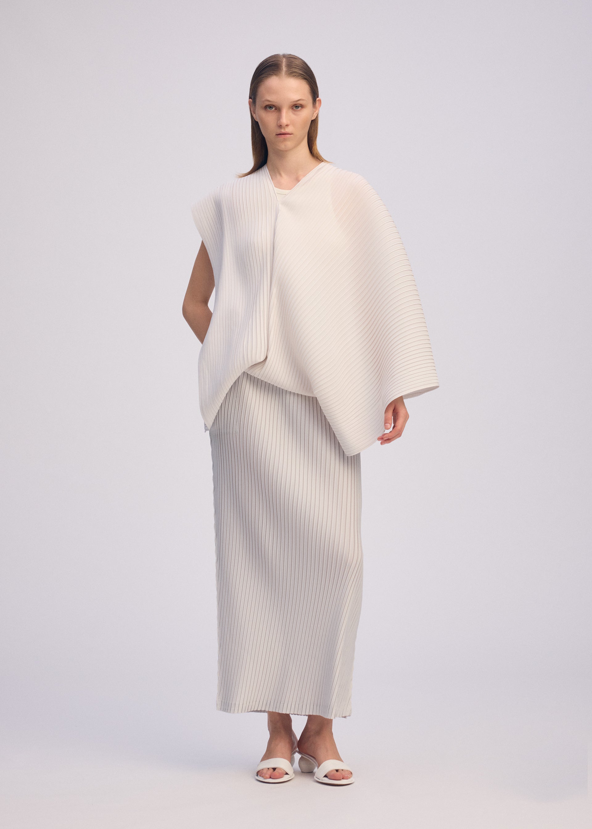 PLEATED ON PLEATS – isseymiyake.com