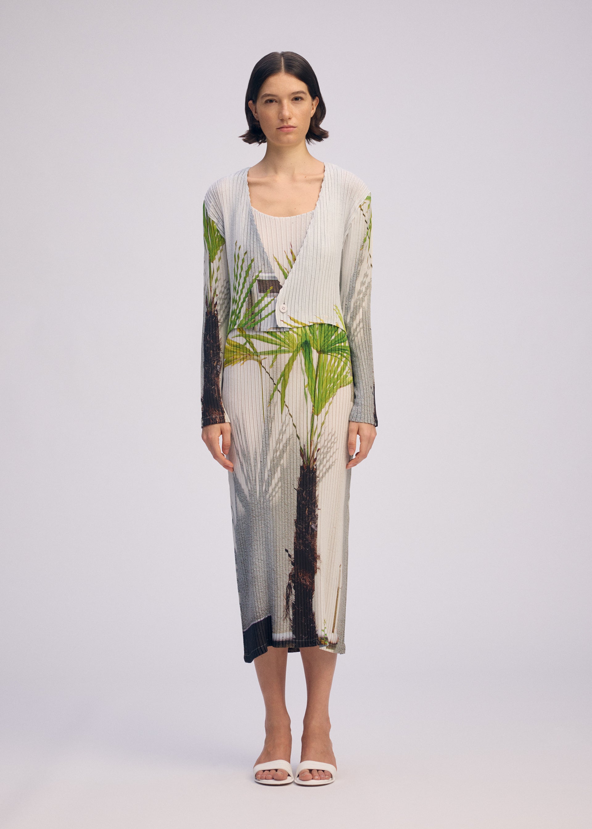 ISSEY MIYAKE – Page 2 – isseymiyake.com