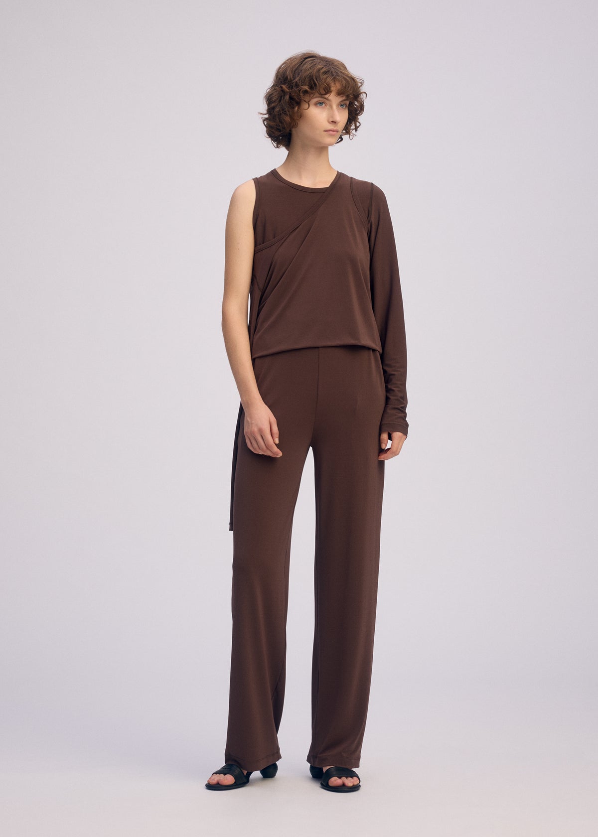 DRAPE JERSEY-66、ウィメンズ_パンツ、着用画像2