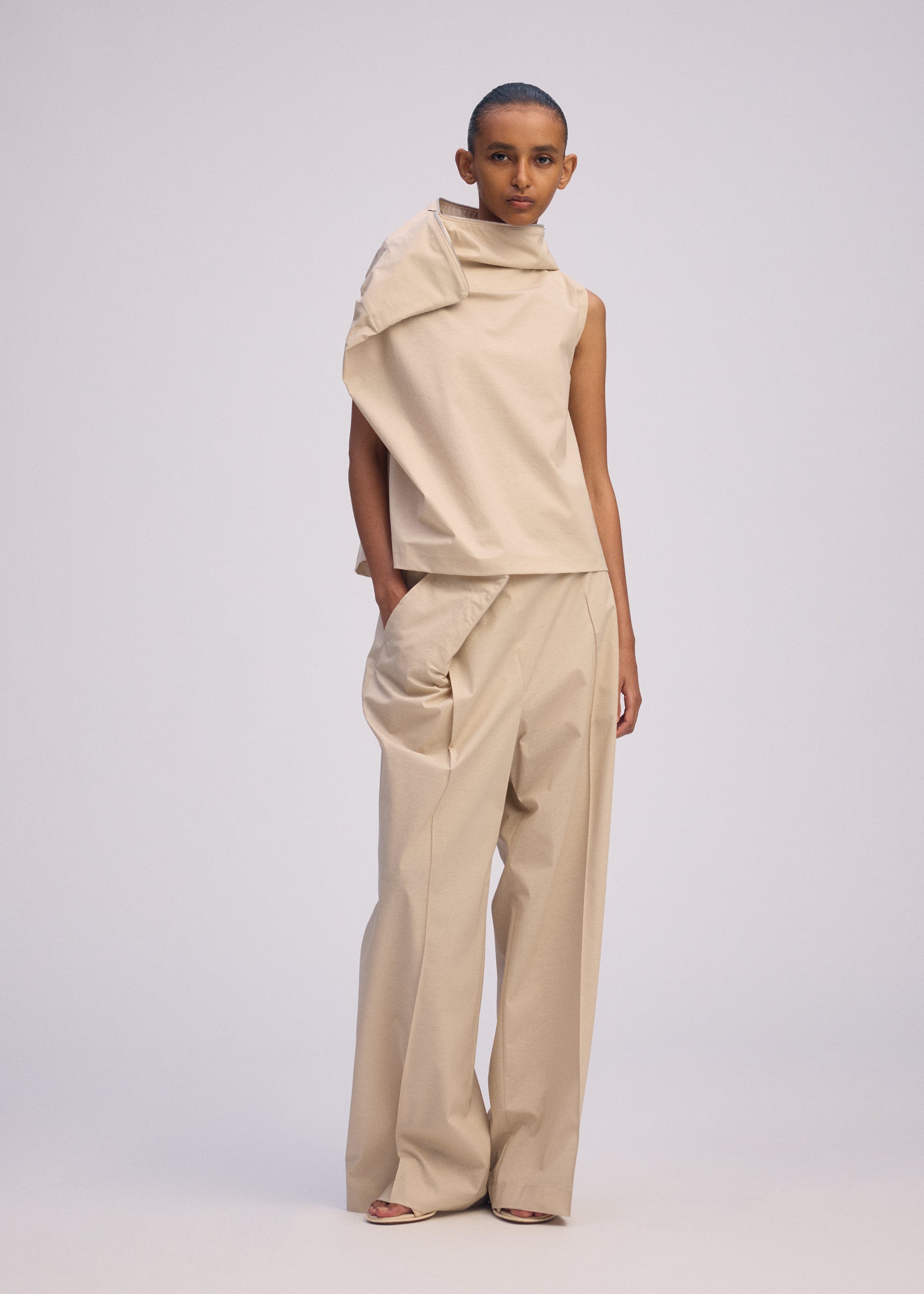 FASTEN UP – isseymiyake.com
