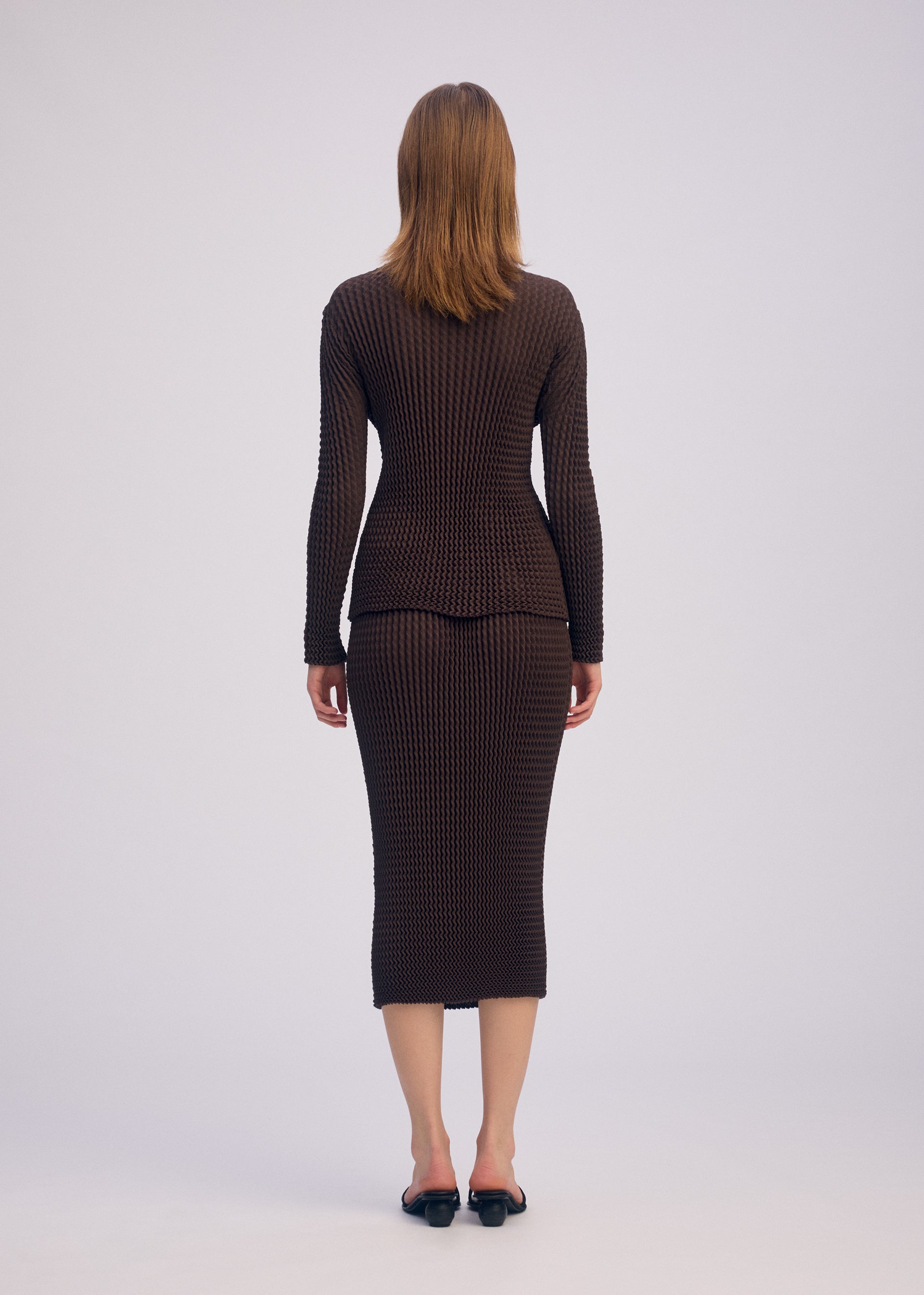 SPONGY-66 – isseymiyake.com