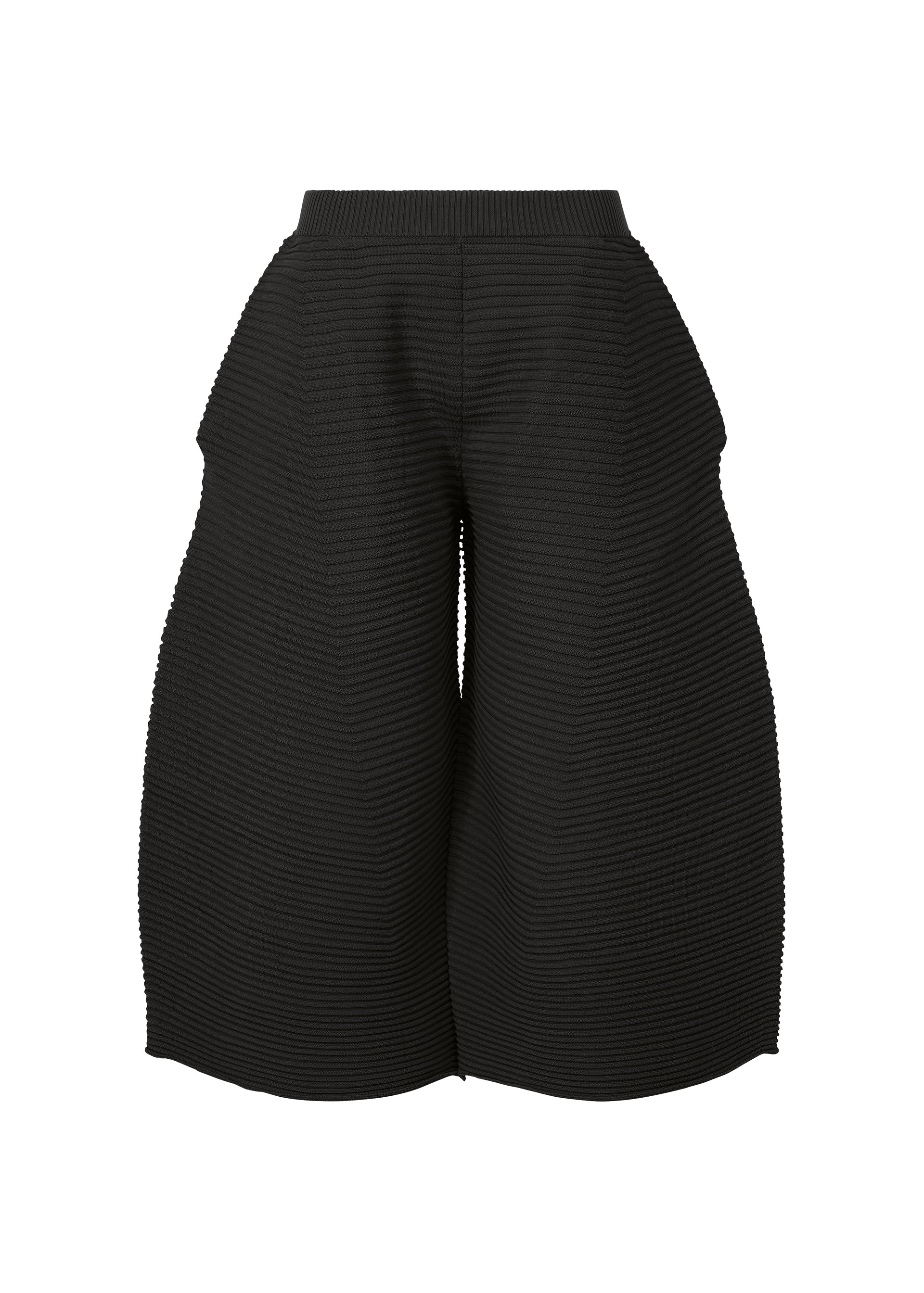 ウィメンズ／パンツ – isseymiyake.com