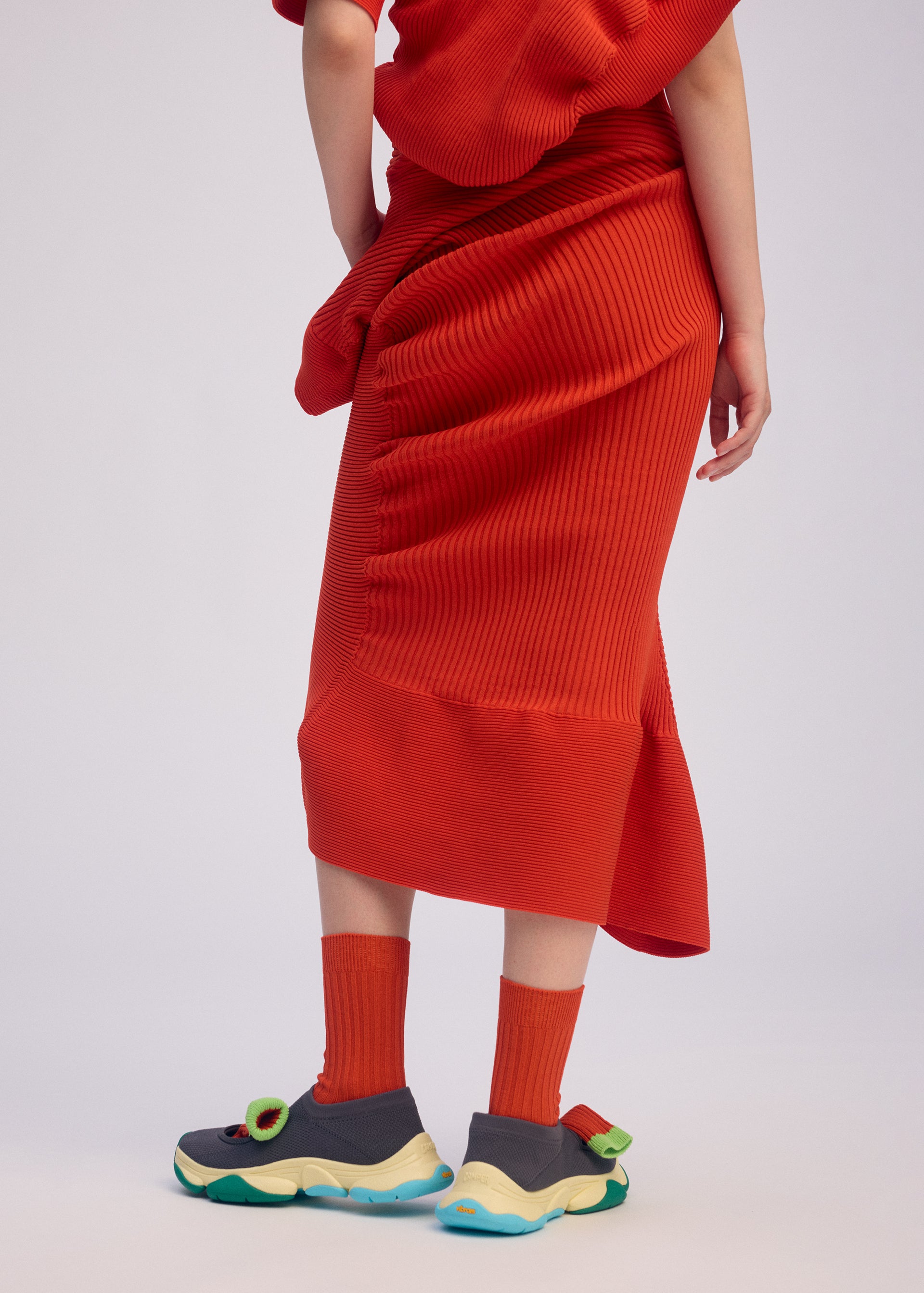 LIFE FORM – isseymiyake.com