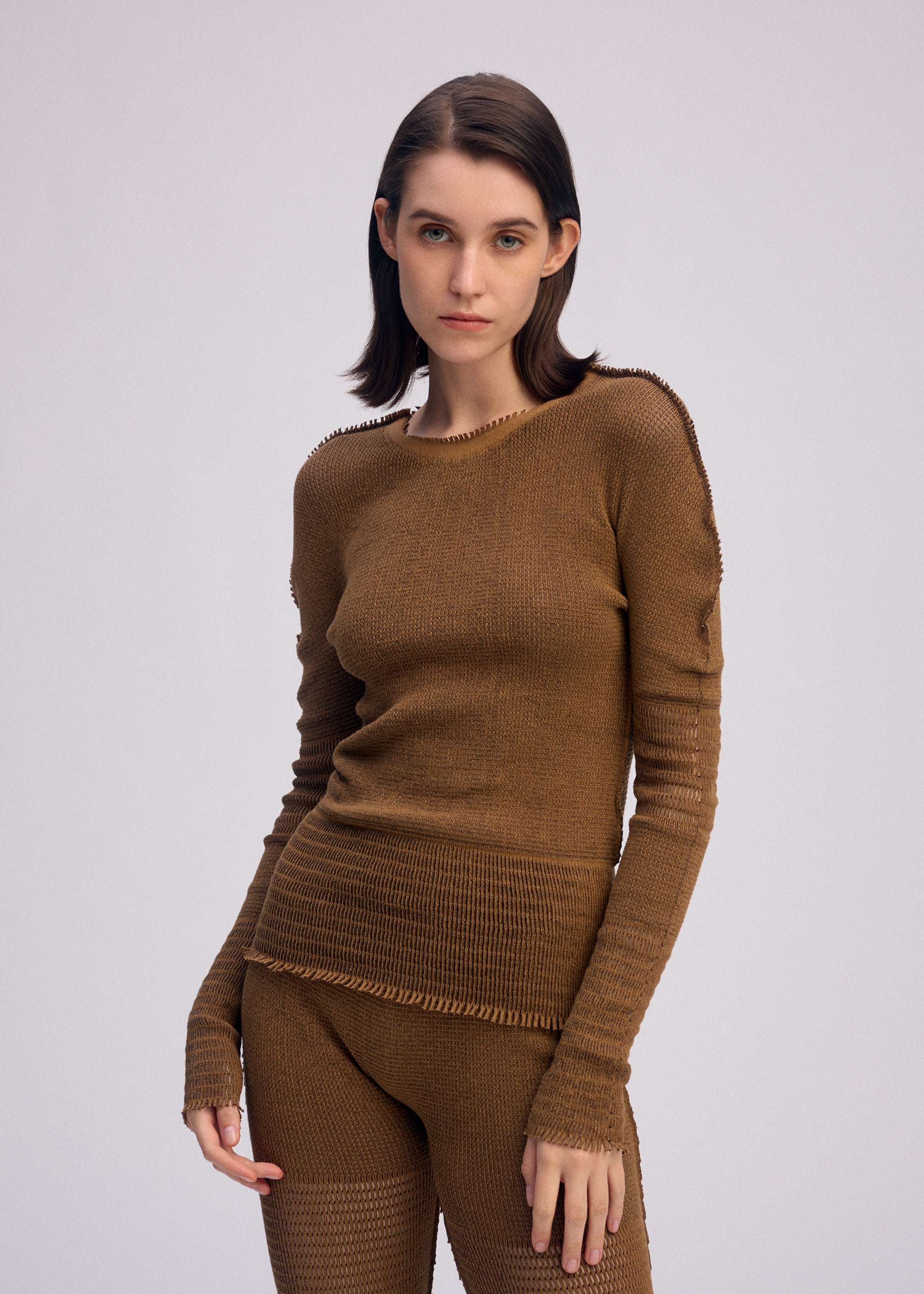 Eaphi TAPE EMBROIDERY MIX KNIT ブラウン Eaphi TAPE EMBROIDERY MIX KNIT brown - メルカリ