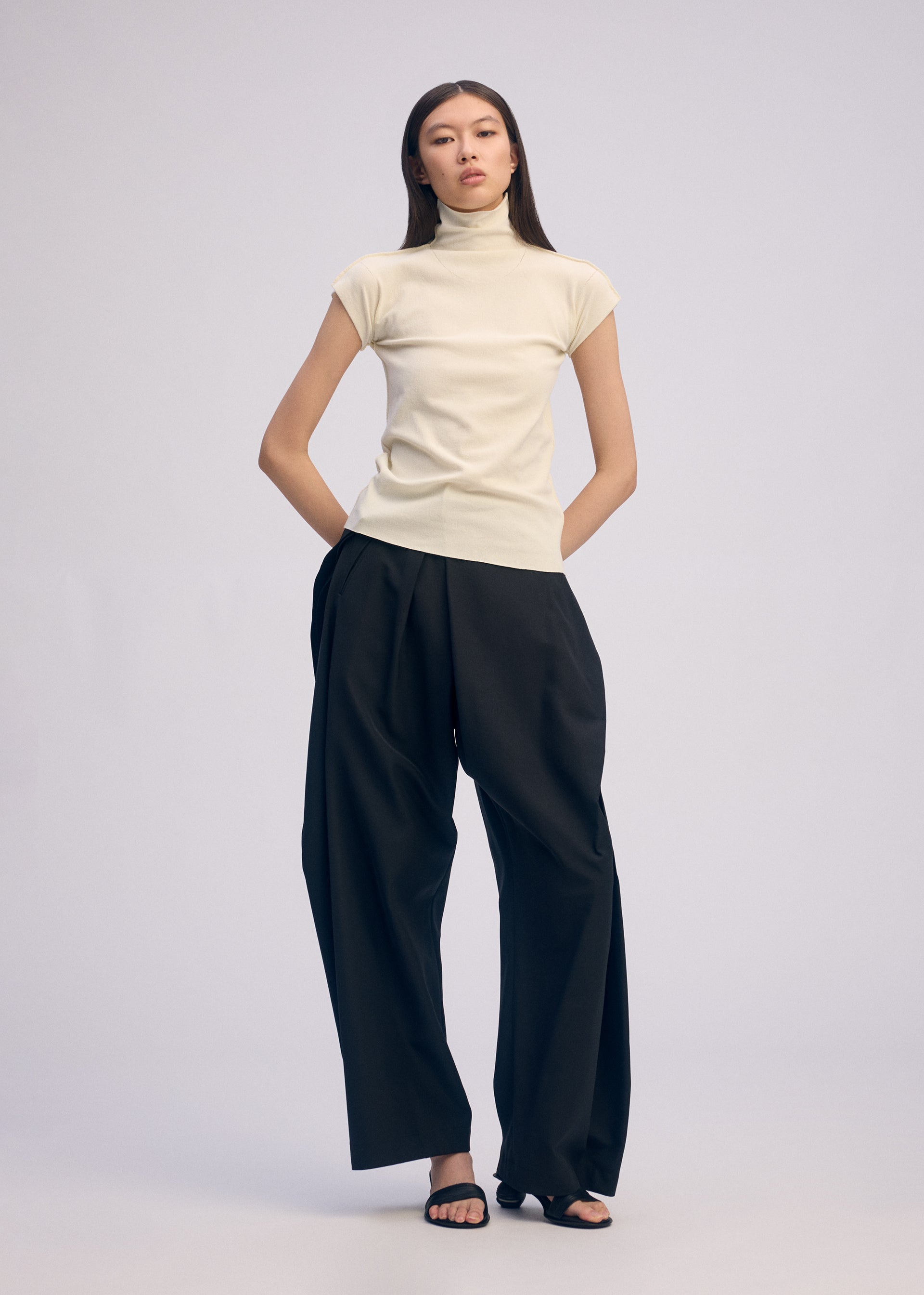 COTTON BAGUETTE-66 – isseymiyake.com
