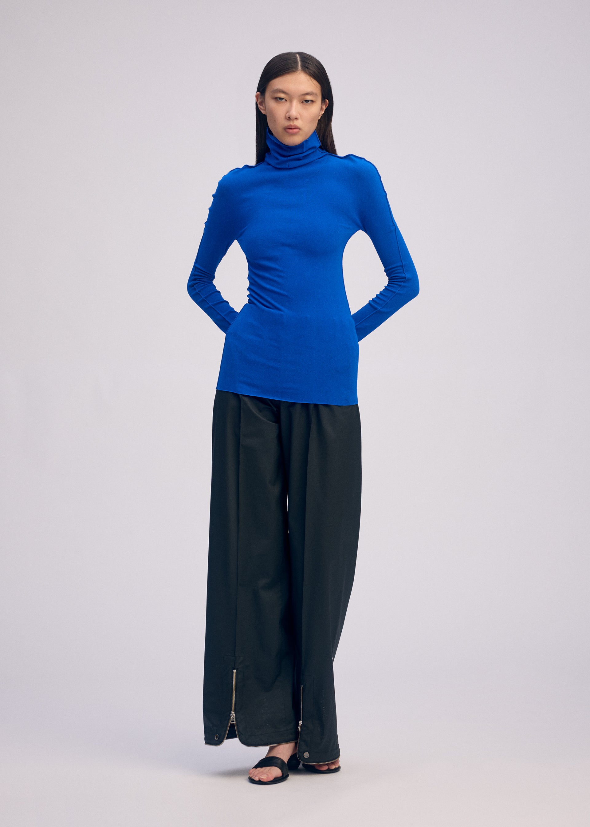 COTTON BAGUETTE-66 – isseymiyake.com