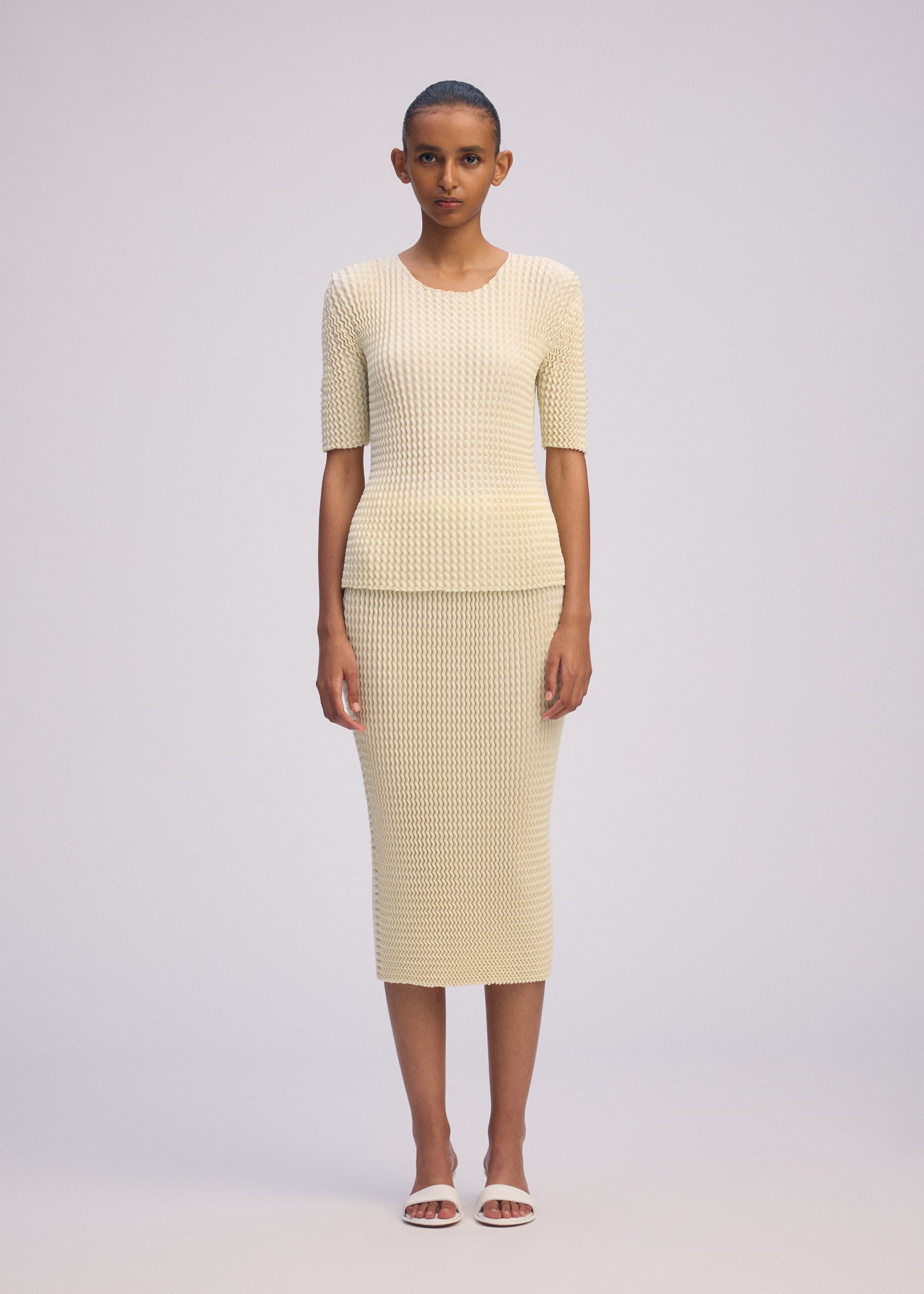 SPONGY-66、ウィメンズ_ニット、着用画像1