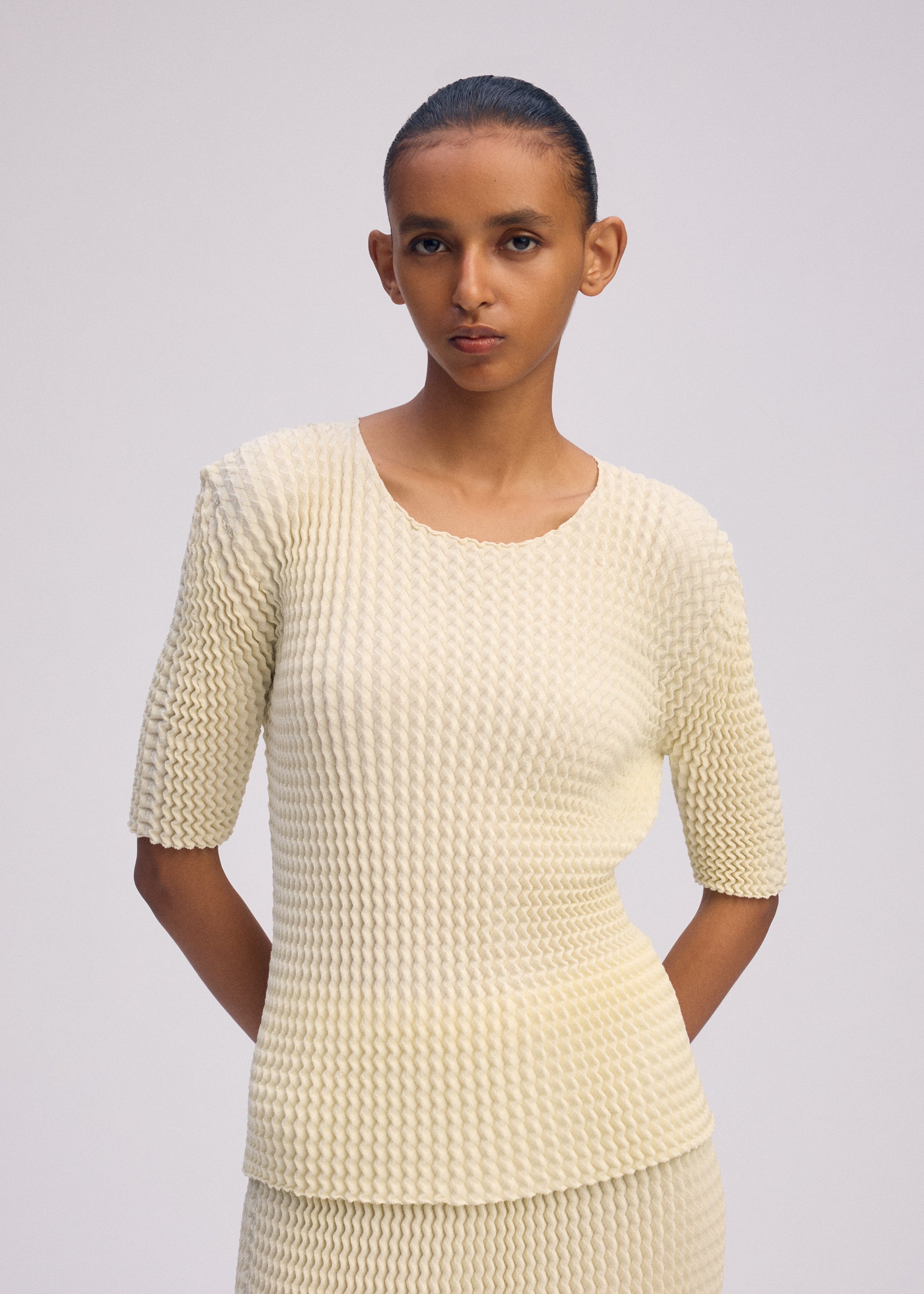 SPONGY-66、ウィメンズ_ニット、着用画像3