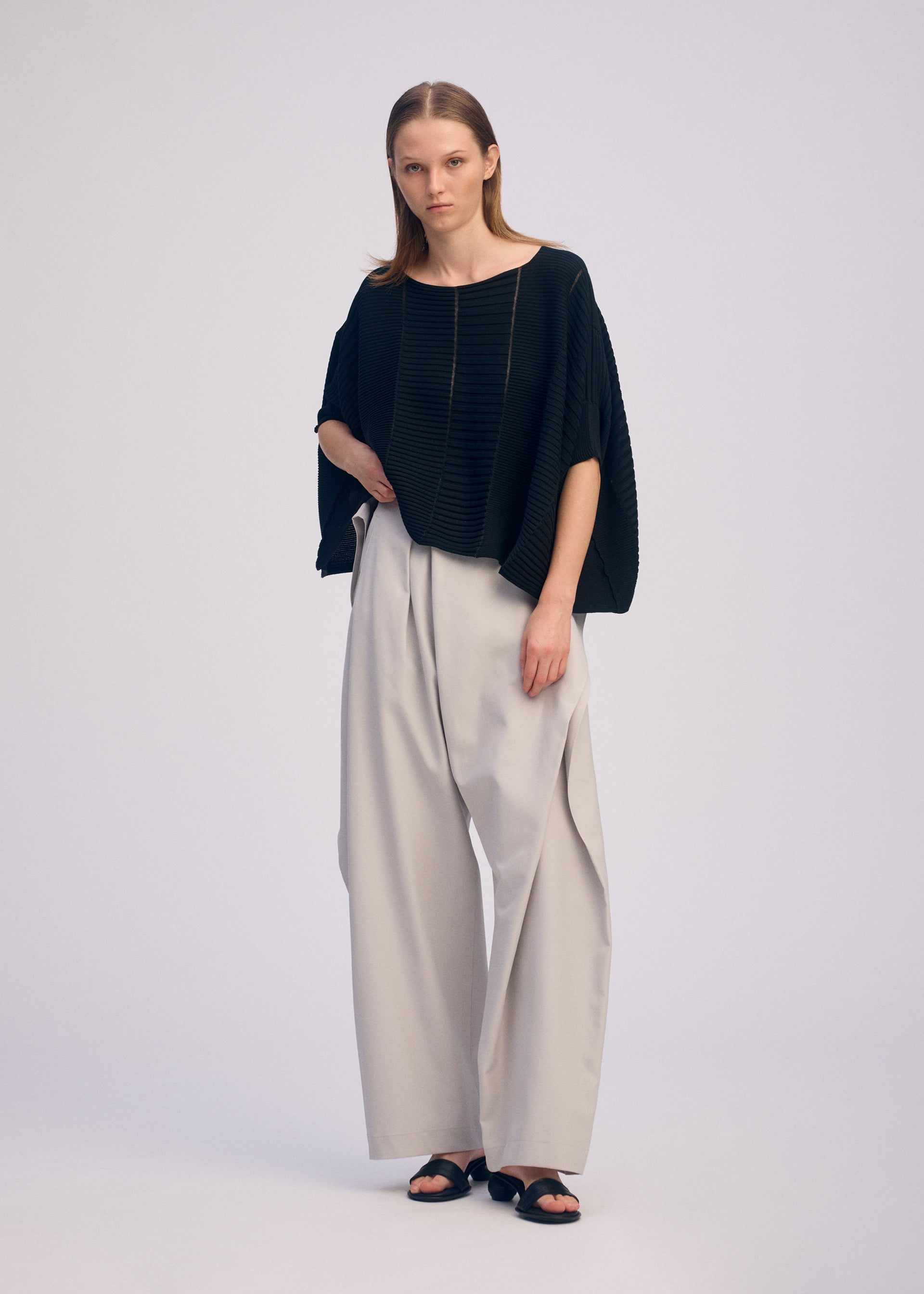 COLUMN KNIT – isseymiyake.com COLUMN KNIT – isseymiyake.com