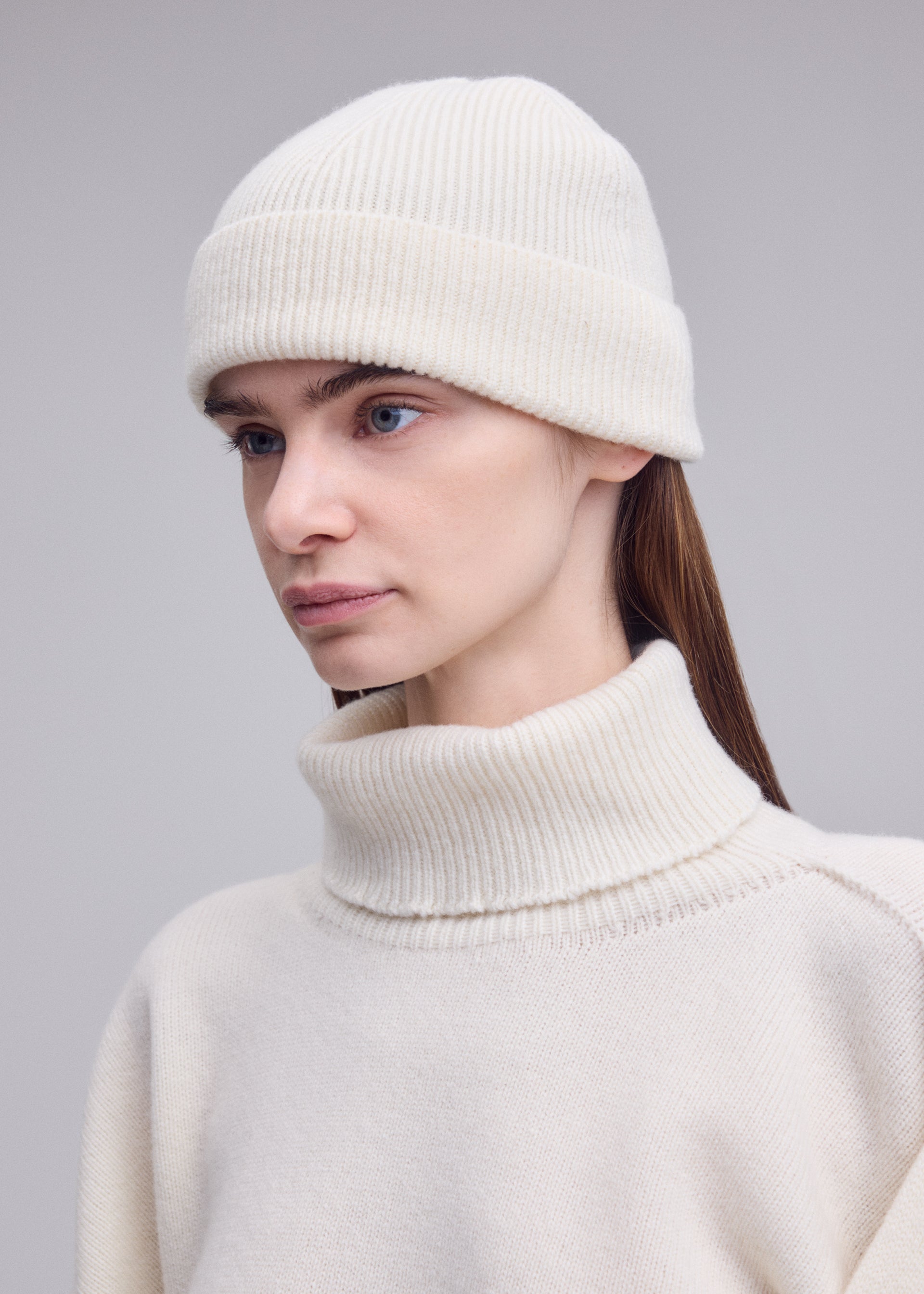 O KNIT BEANIE – isseymiyake.com