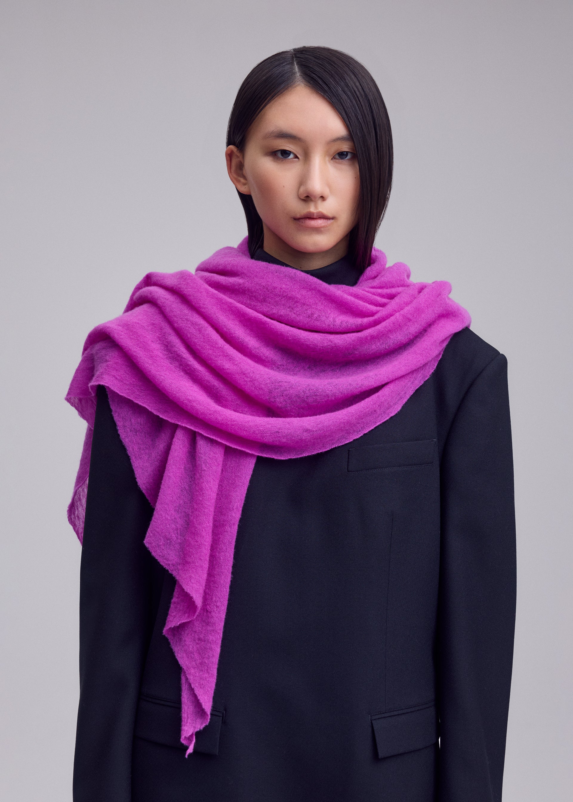 アクセサリー＆その他／ストール – isseymiyake.com