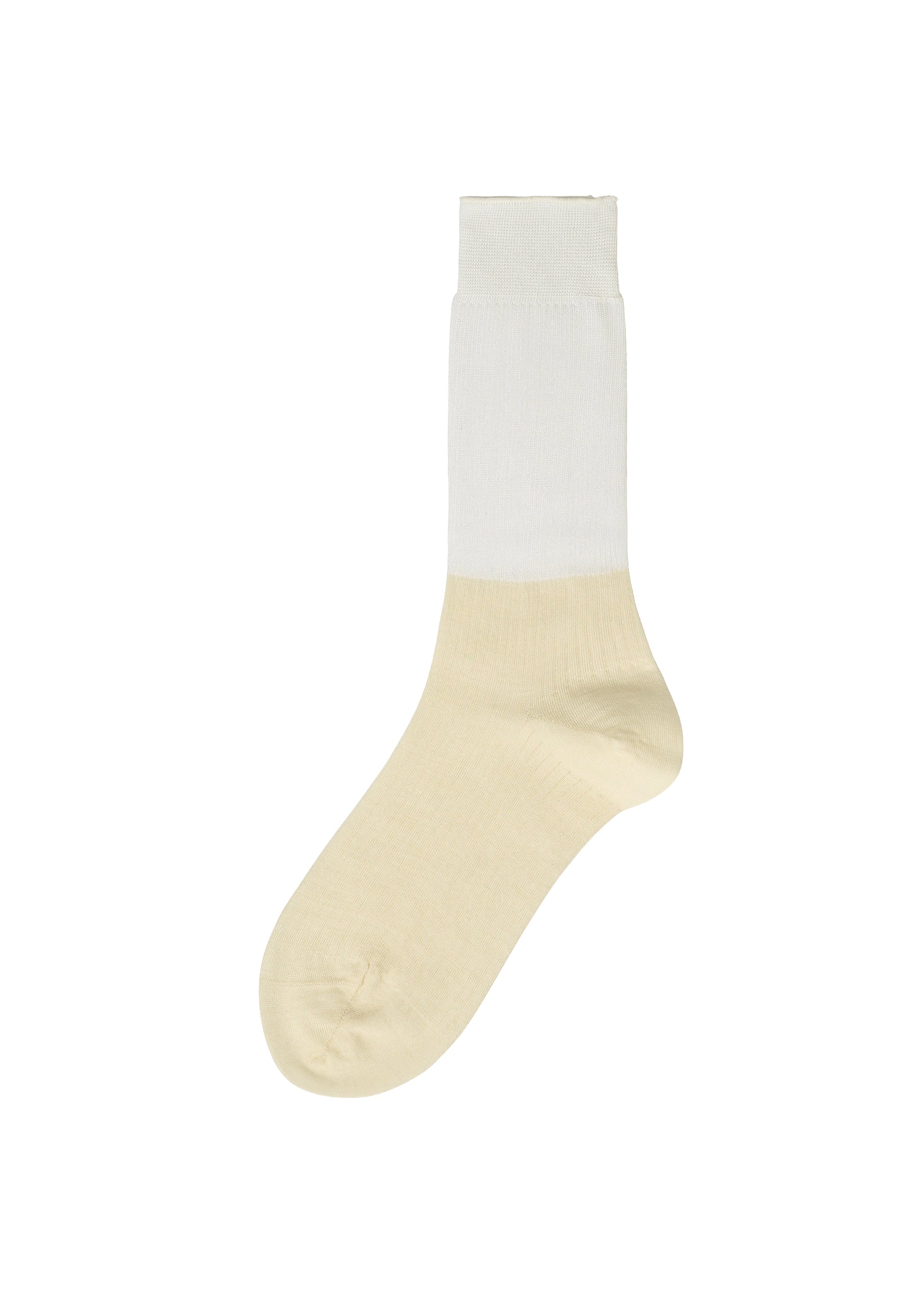 SHEER RIB SOCKS – isseymiyake.com