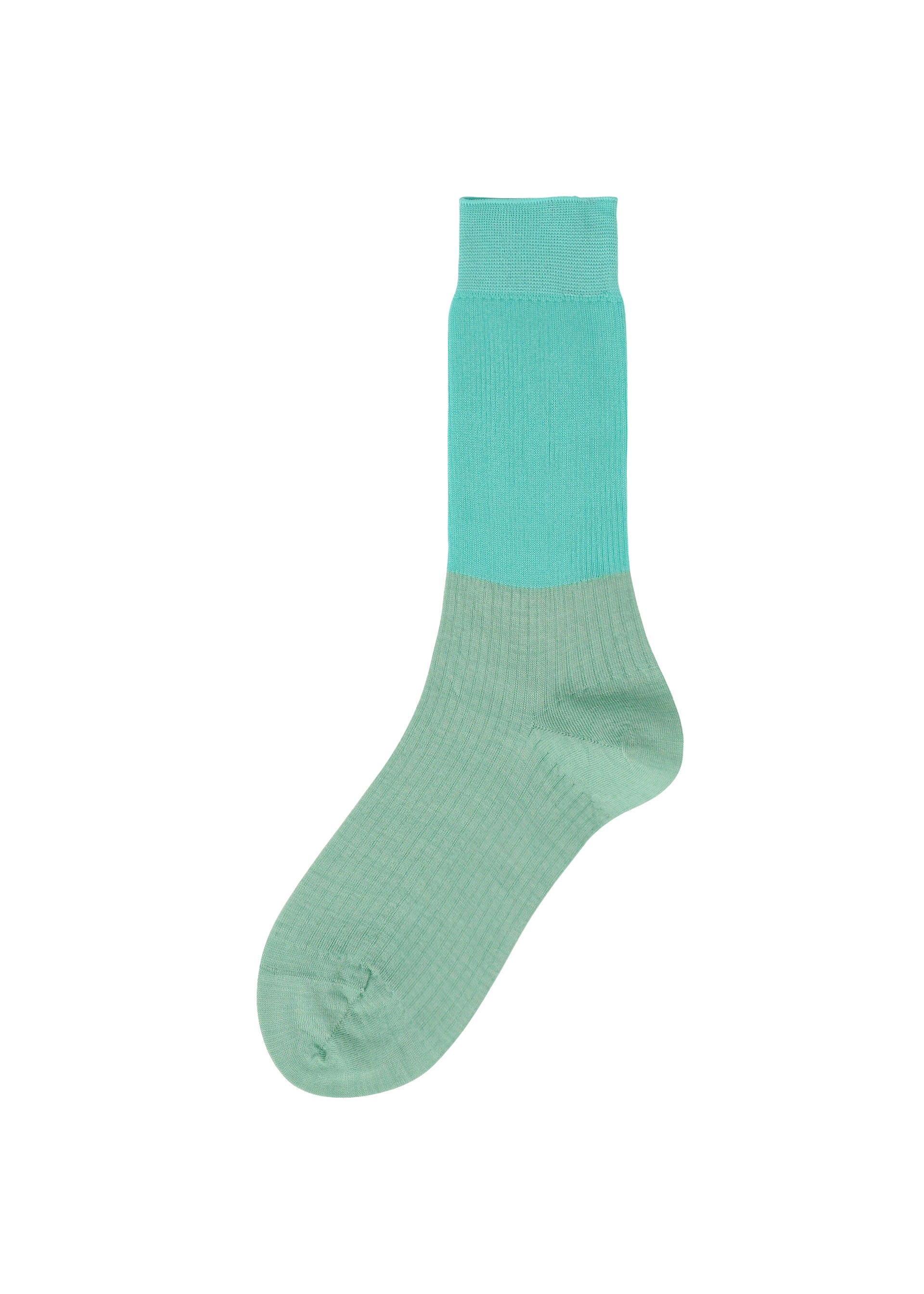 SHEER RIB SOCKS – isseymiyake.com