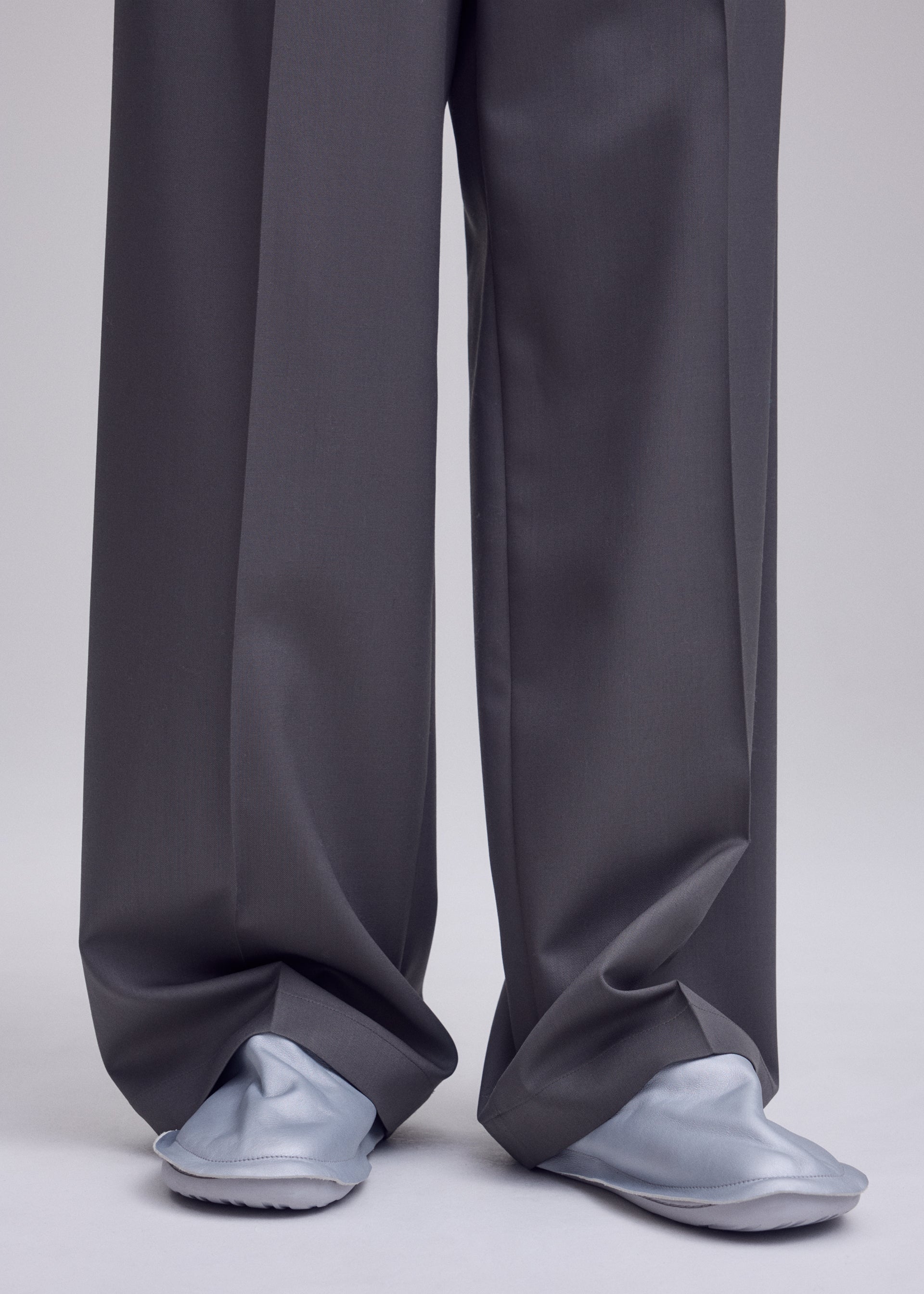 アクセサリー＆その他／レッグウェア＆シューズ – isseymiyake.com