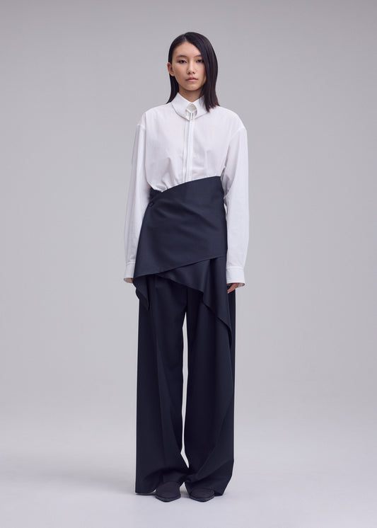 LUSTROUS WOOL PANTS、ウィメンズ_パンツ、着用画像1