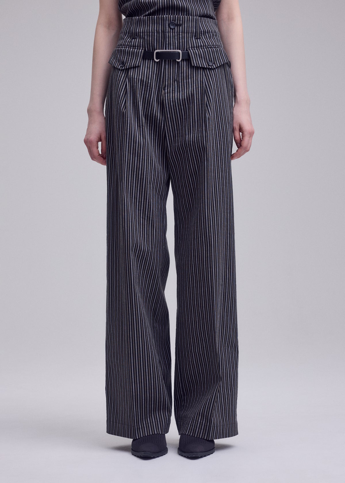 ALLOW(STRIPE)、ウィメンズ_パンツ、着用画像3
