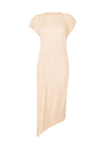 UNFURLING PLEATS