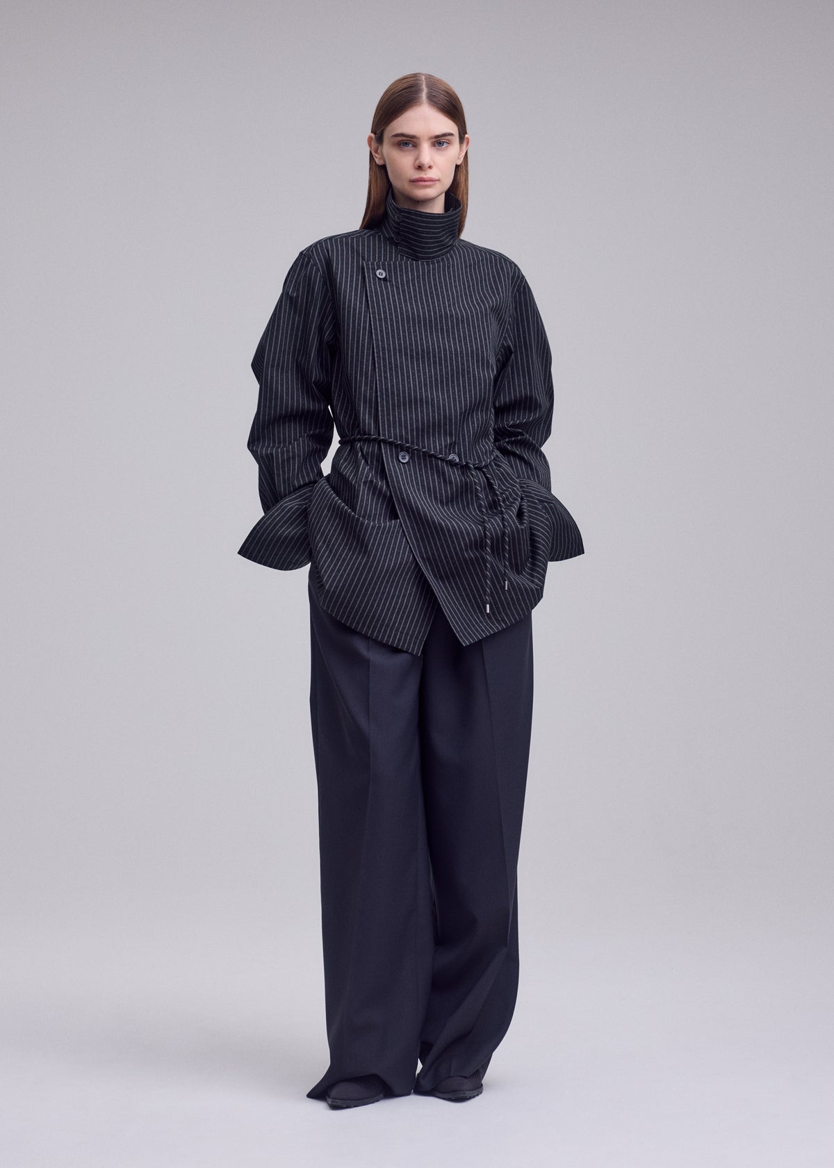 MONSIEUR SHIRT(DOBBY STRIPE)、ウィメンズ_トップス_シャツ、着用画像2