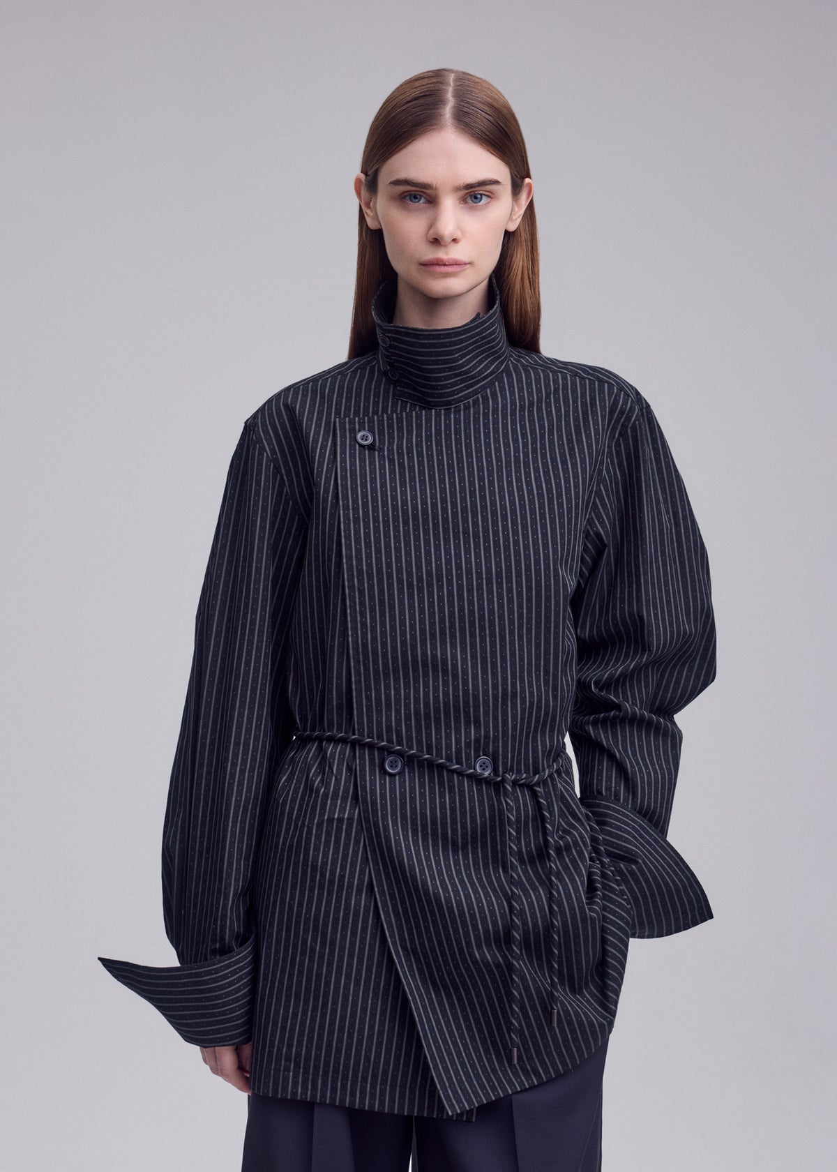 MONSIEUR SHIRT(DOBBY STRIPE)、ウィメンズ_トップス_シャツ、着用画像3