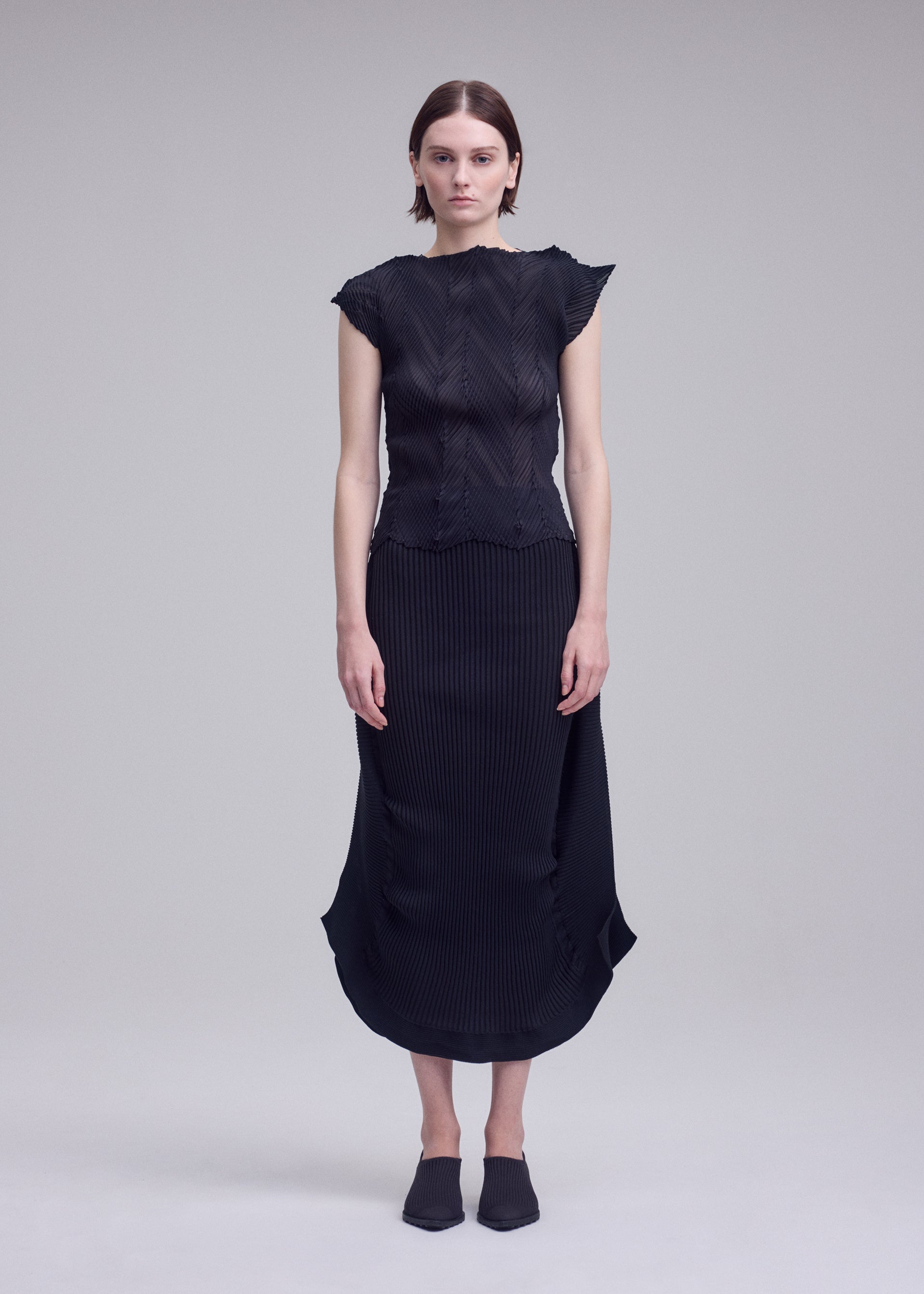 ZIGZAG PLEATS、ウィメンズ_トップス_トップ、着用画像1