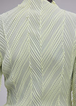 ZIGZAG PLEATS、ウィメンズ_トップス_トップ、着用画像4