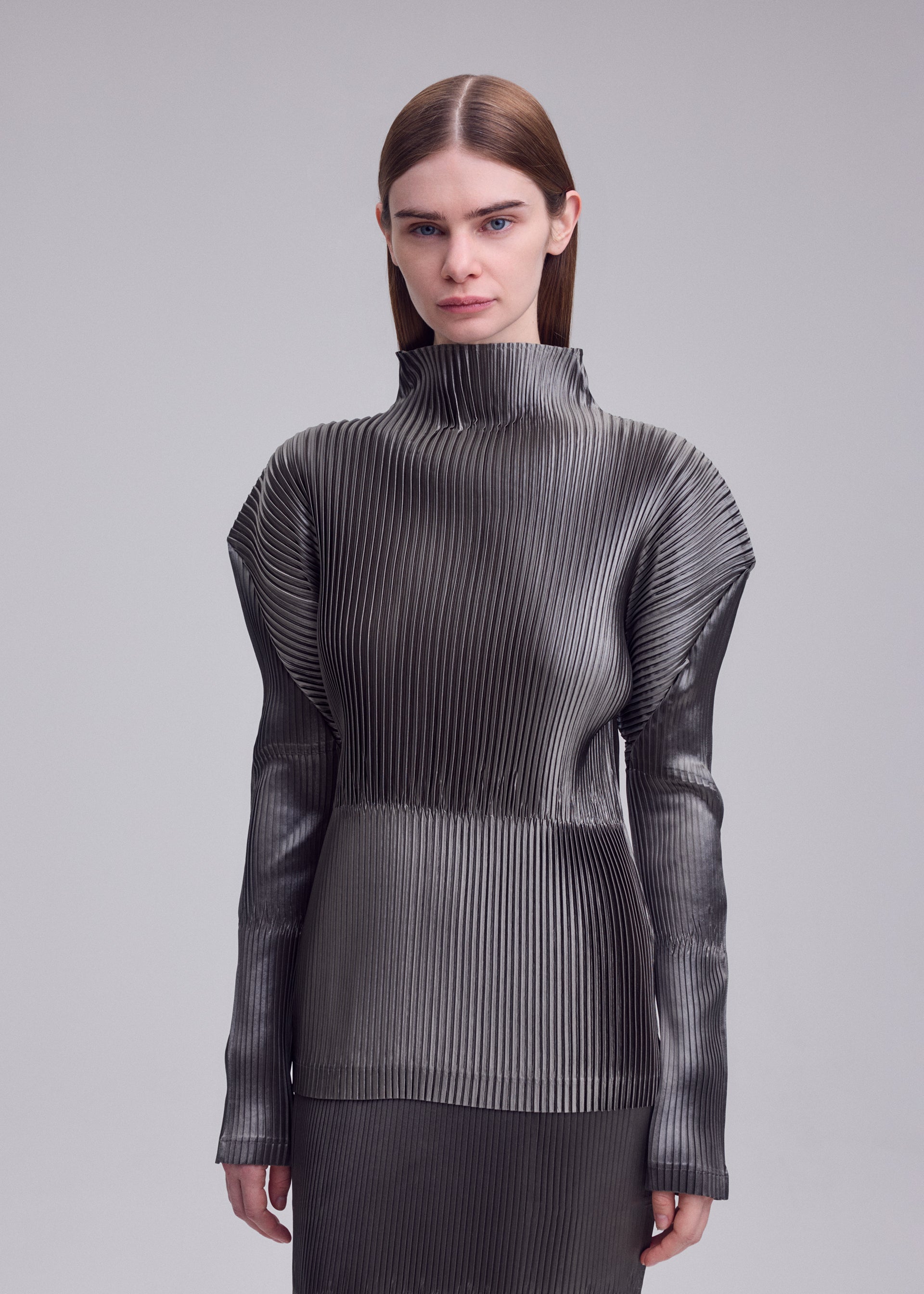 GLOSSED PANELS PLEATS – isseymiyake.com