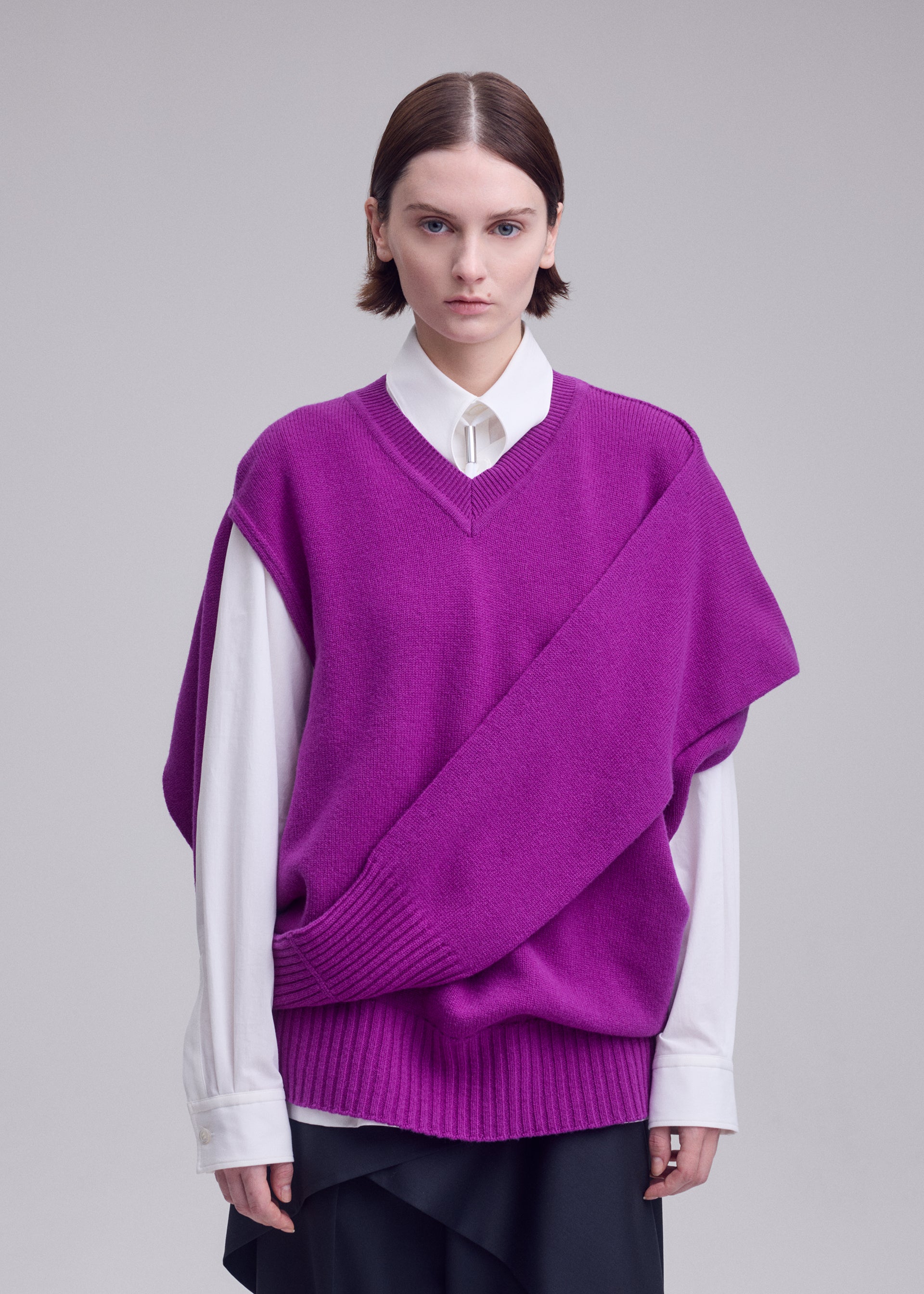 ISSEY MIYAKE ニットベスト O KNIT – isseymiyake.com