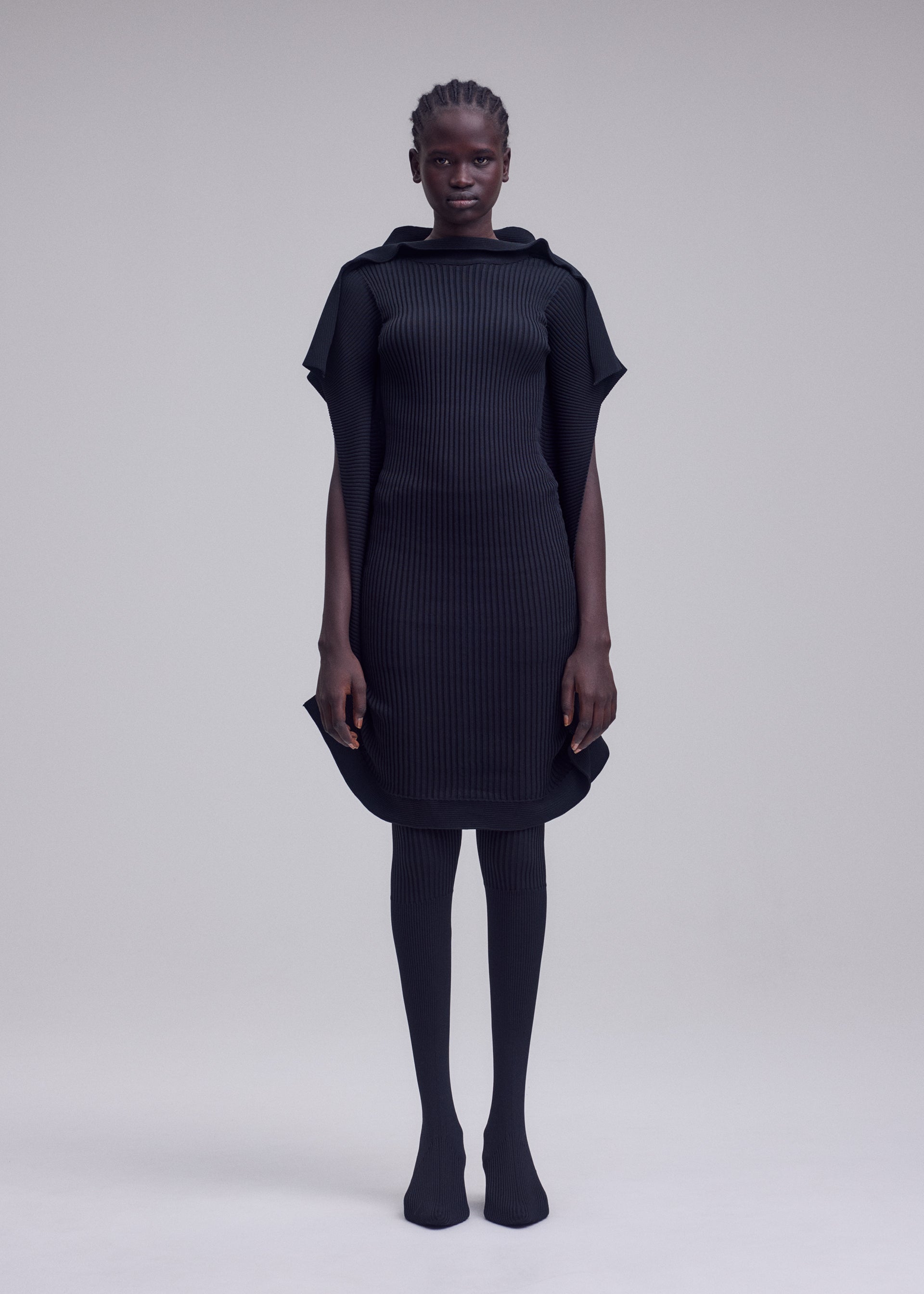 ウィメンズ／ニット – isseymiyake.com