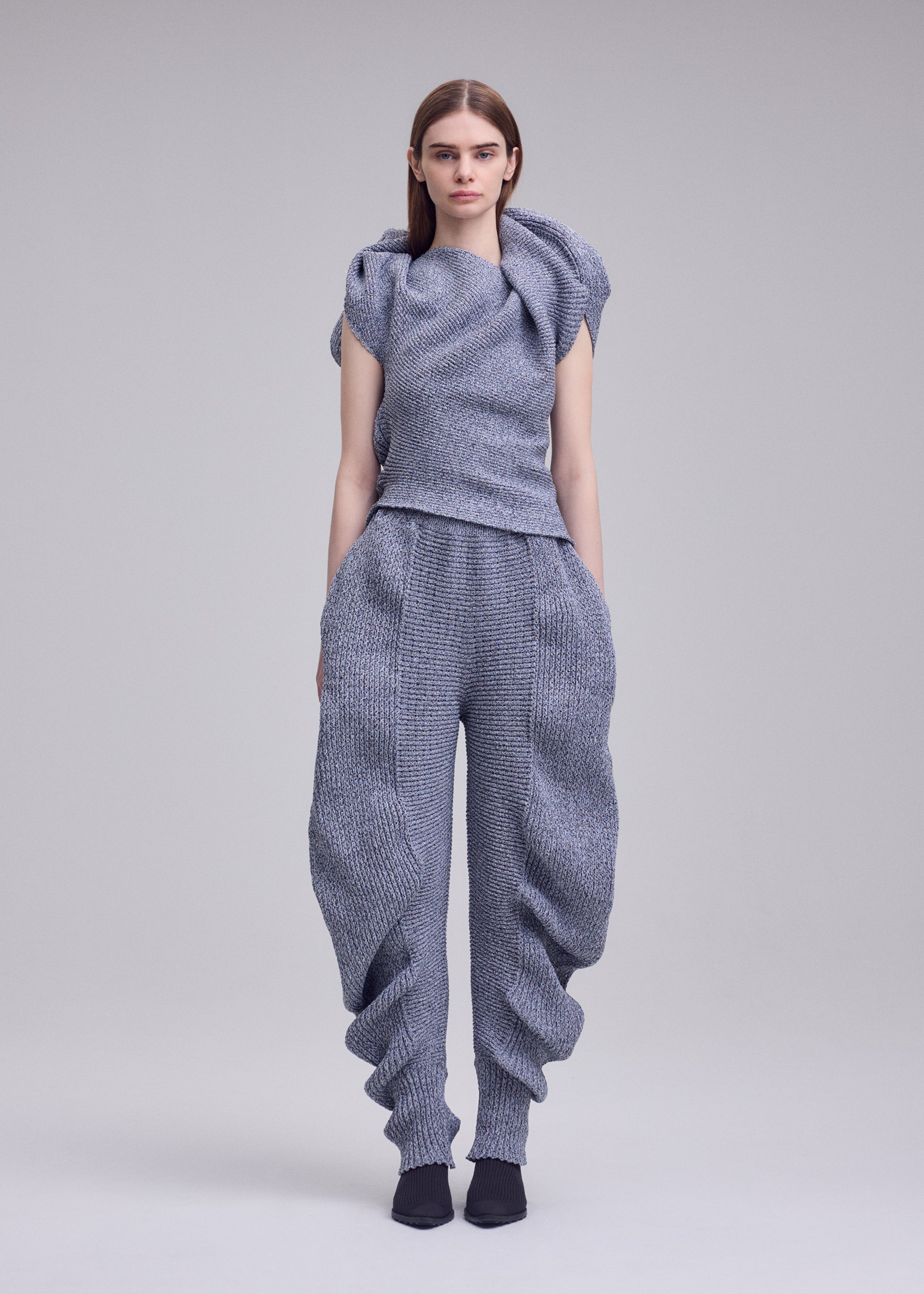 FOUND STONE – isseymiyake.com