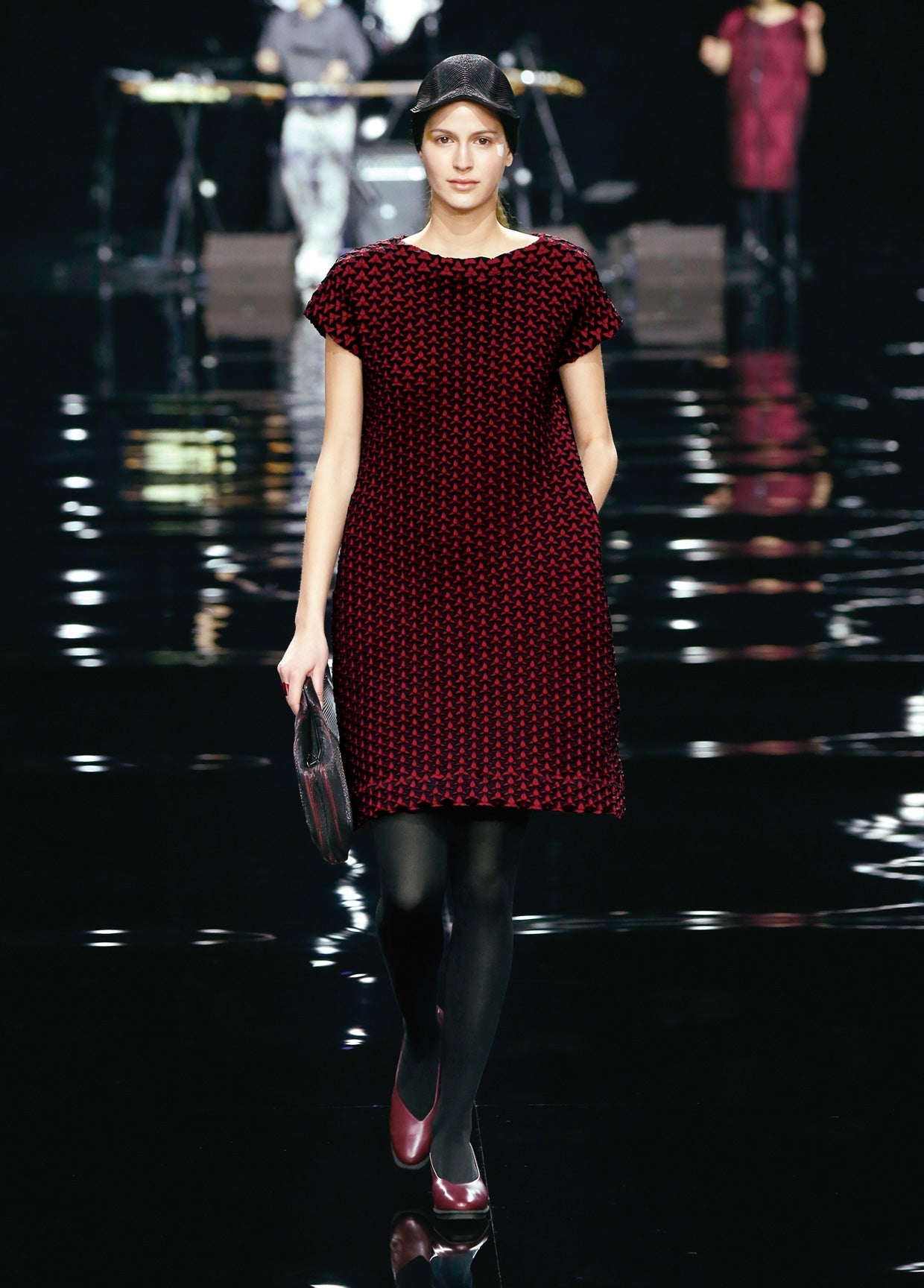 ISSEY MIYAKE AUTUMN WINTER 2015 コレクション04