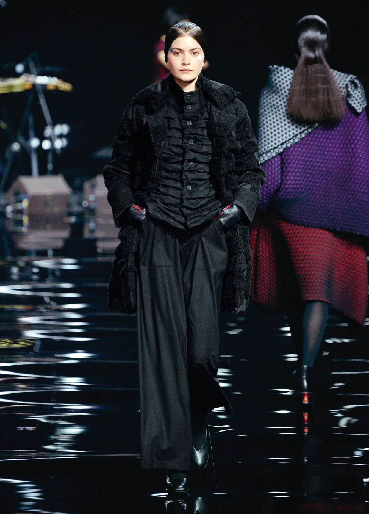 ISSEY MIYAKE AUTUMN WINTER 2015 コレクション11
