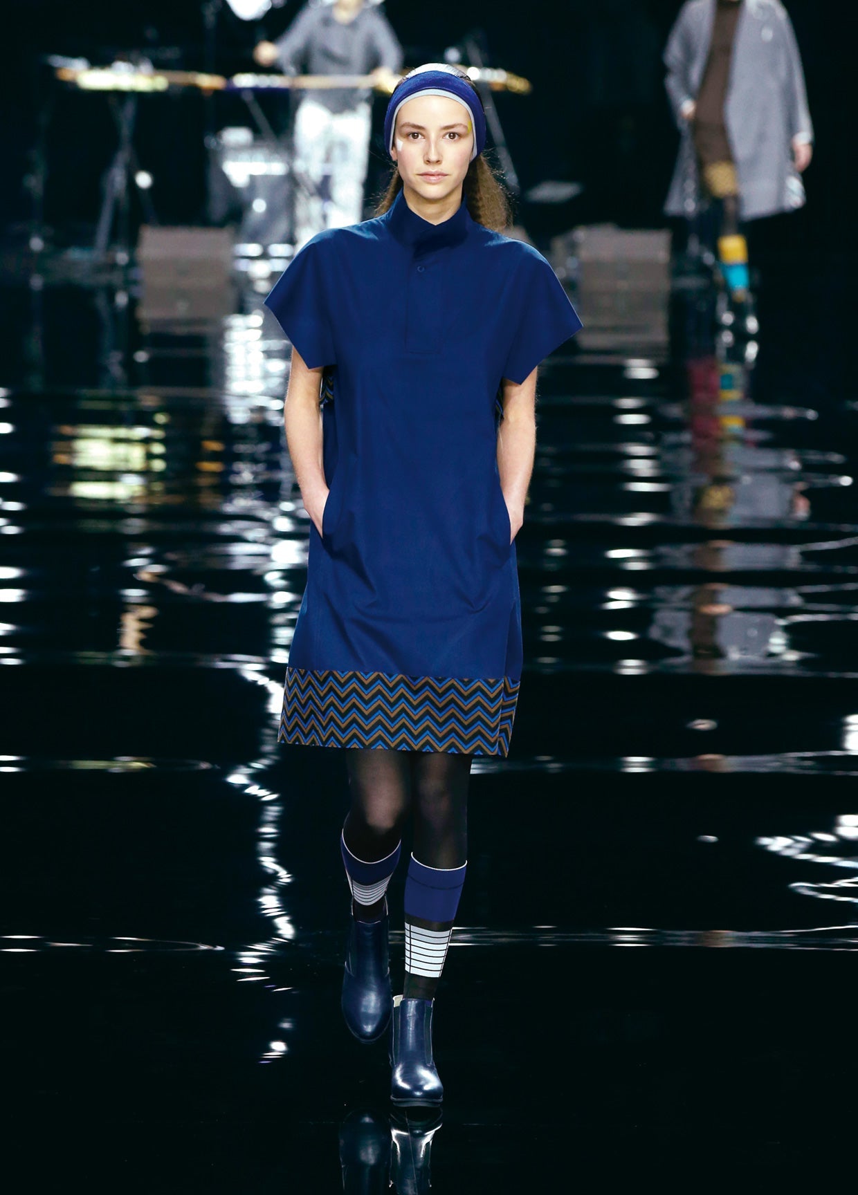 ISSEY MIYAKE AUTUMN WINTER 2015 コレクション15