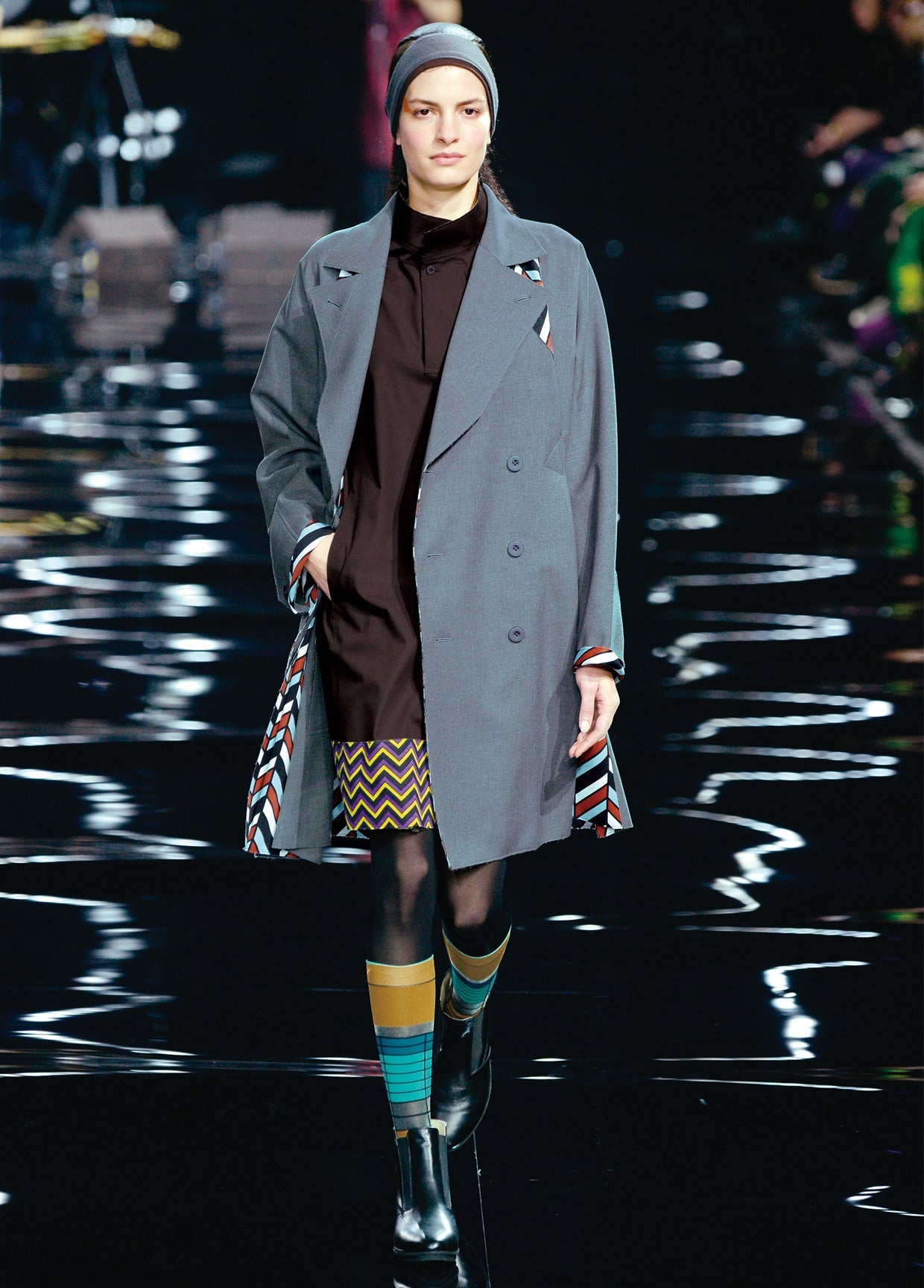 ISSEY MIYAKE AUTUMN WINTER 2015 コレクション16