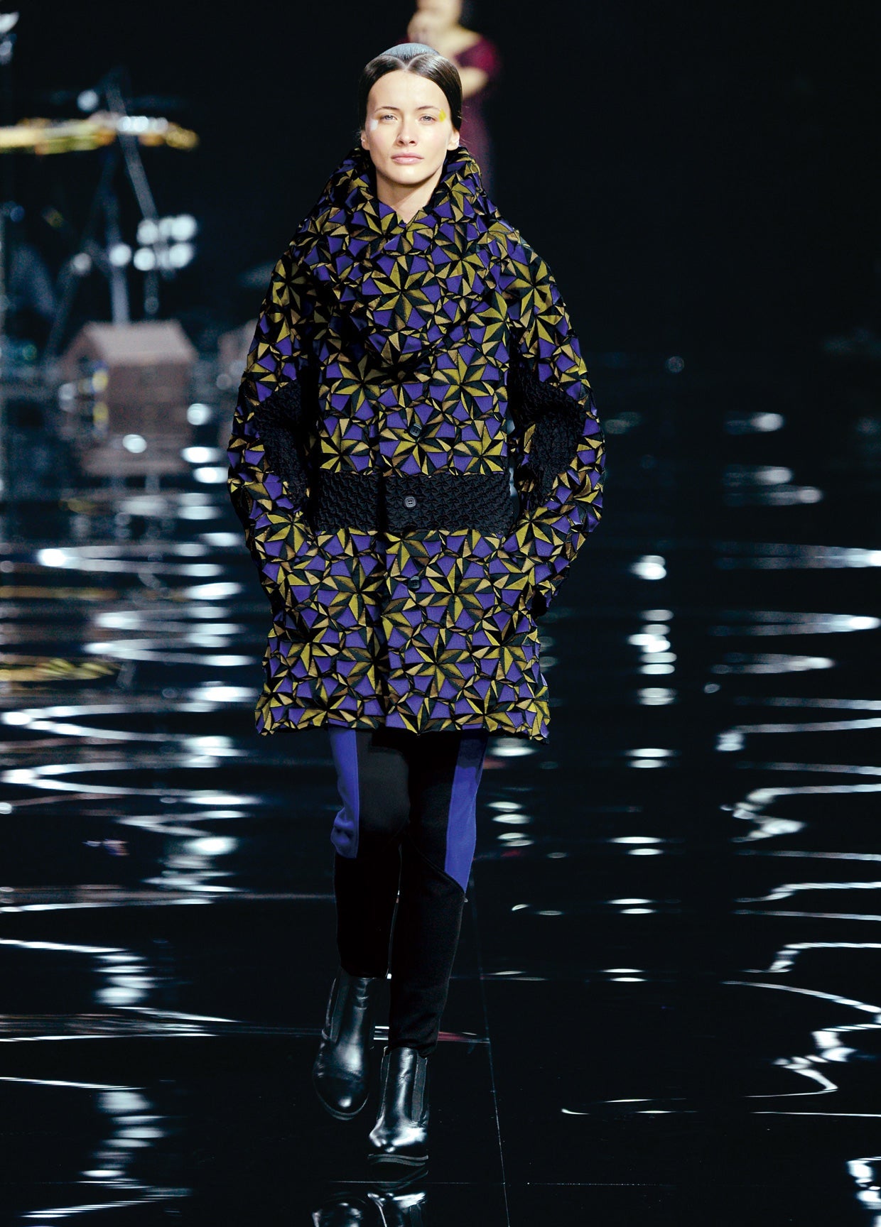 ISSEY MIYAKE AUTUMN WINTER 2015 コレクション32