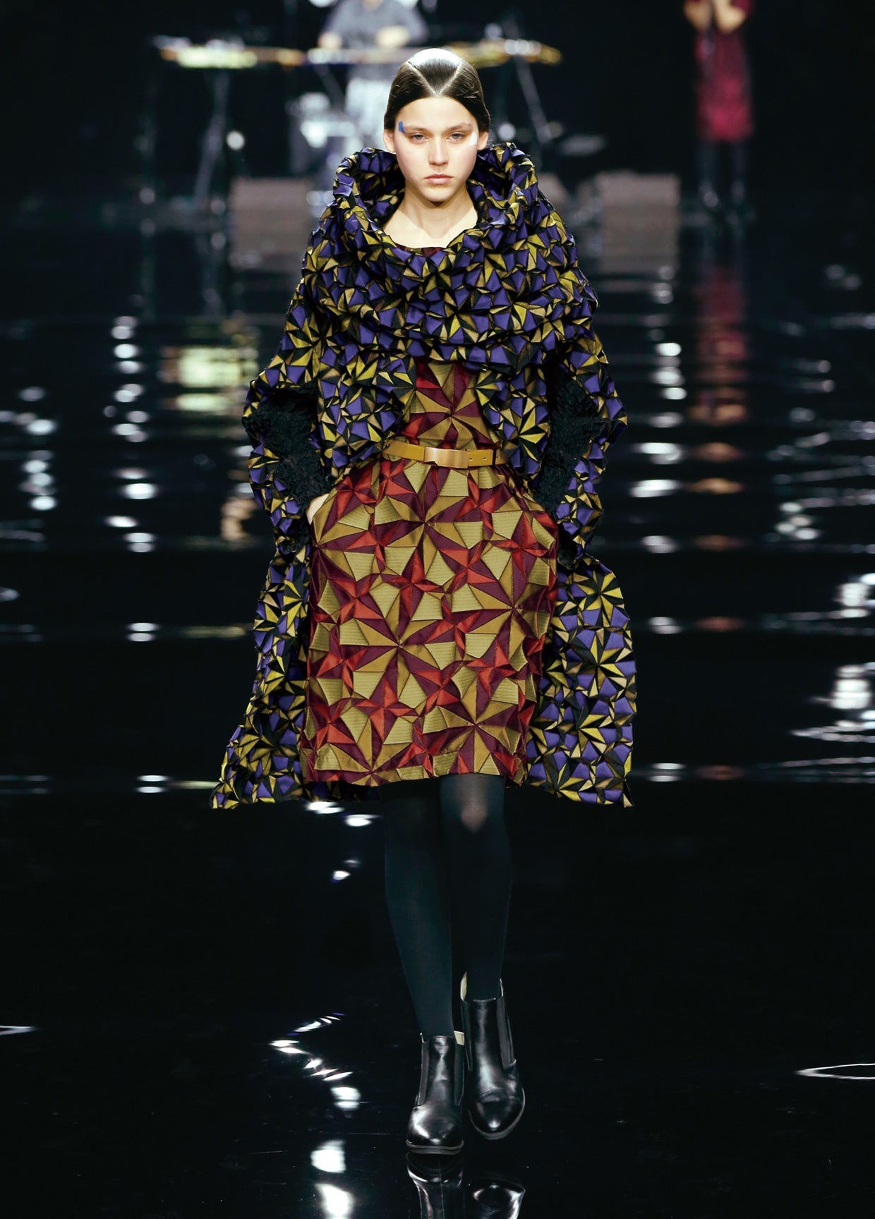 ISSEY MIYAKE AUTUMN WINTER 2015 コレクション33