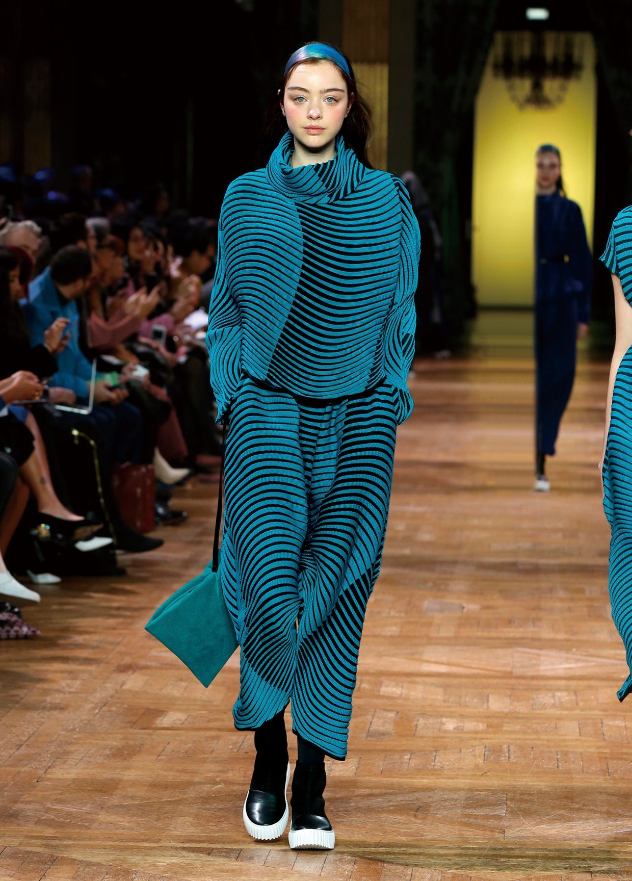 ISSEY MIYAKE AUTUMN WINTER 2017 コレクション 16