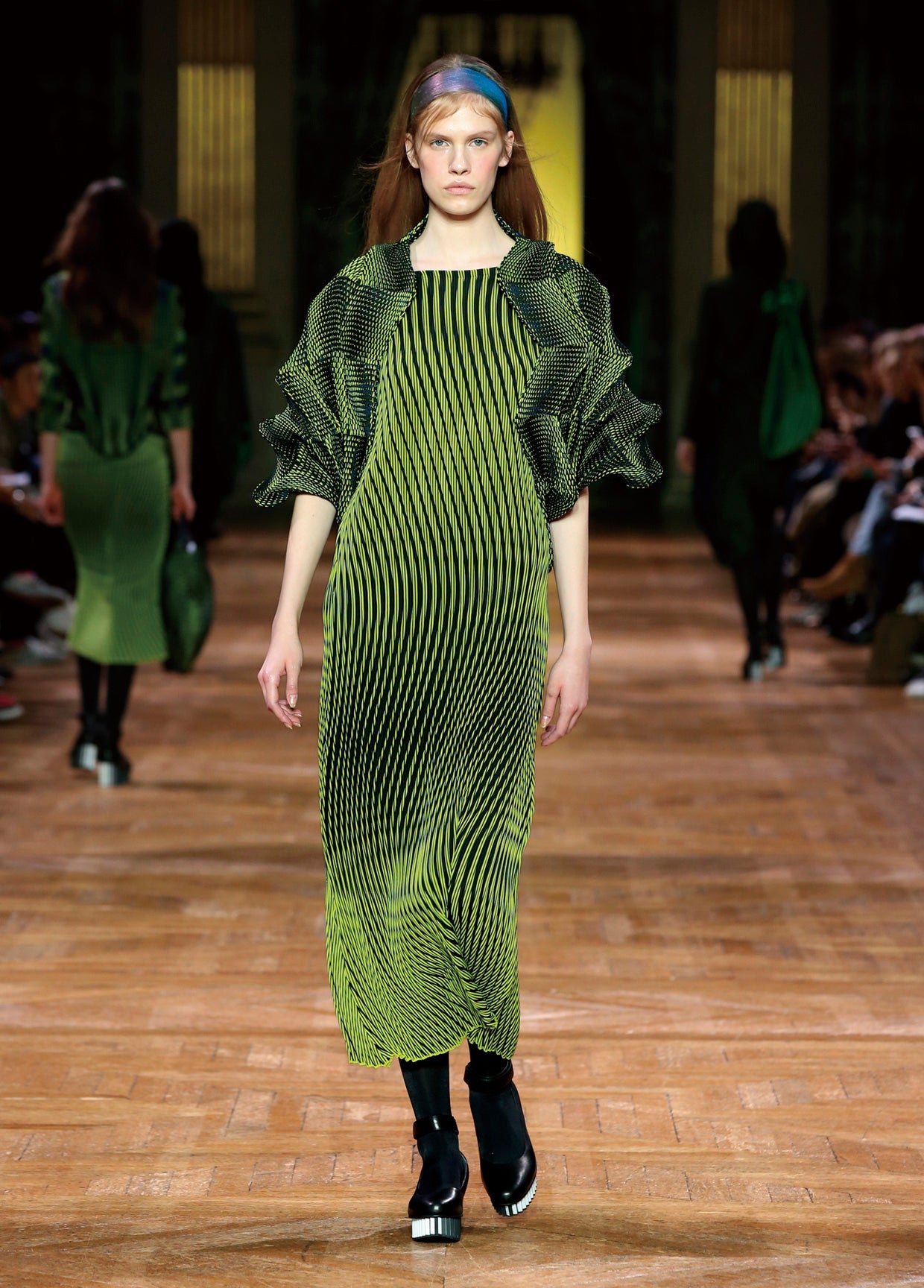 ISSEY MIYAKE AUTUMN WINTER 2017 コレクション 25