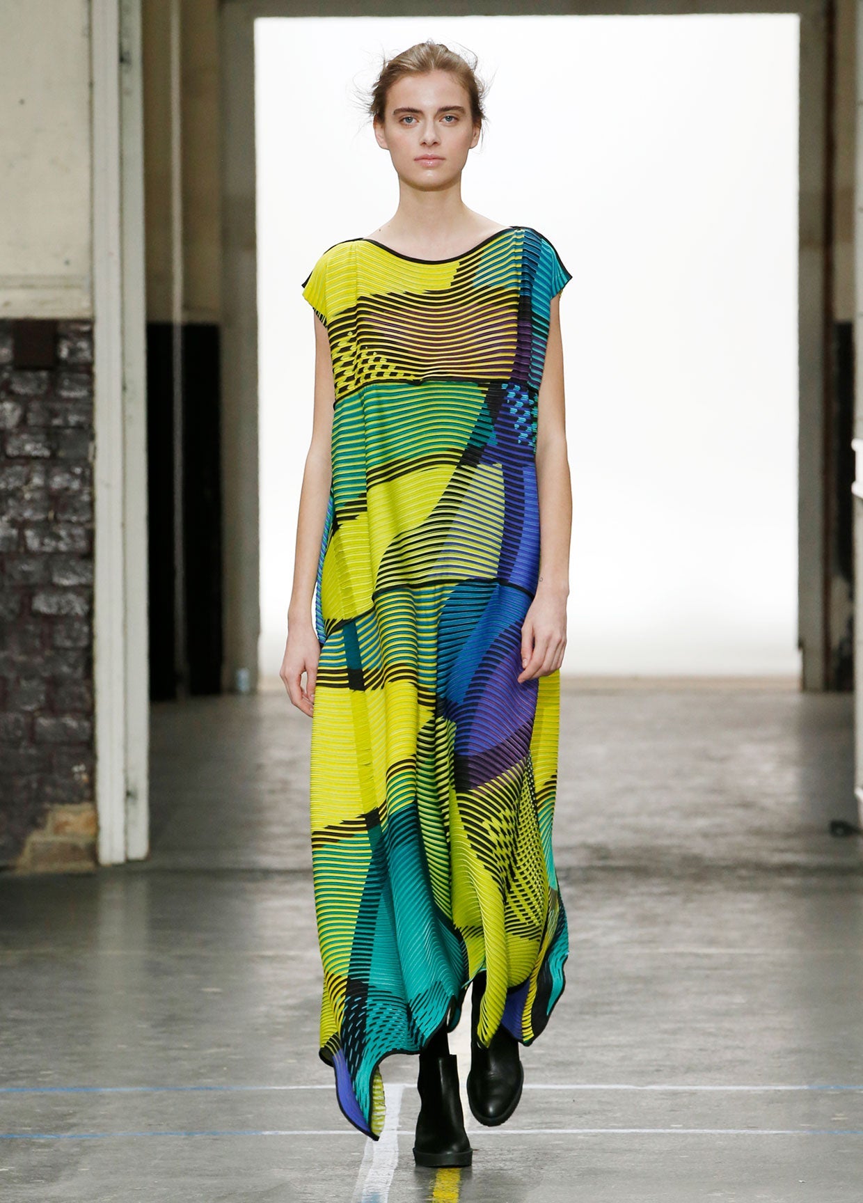 ISSEY MIYAKE AUTUMN WINTER 2019 コレクション 19