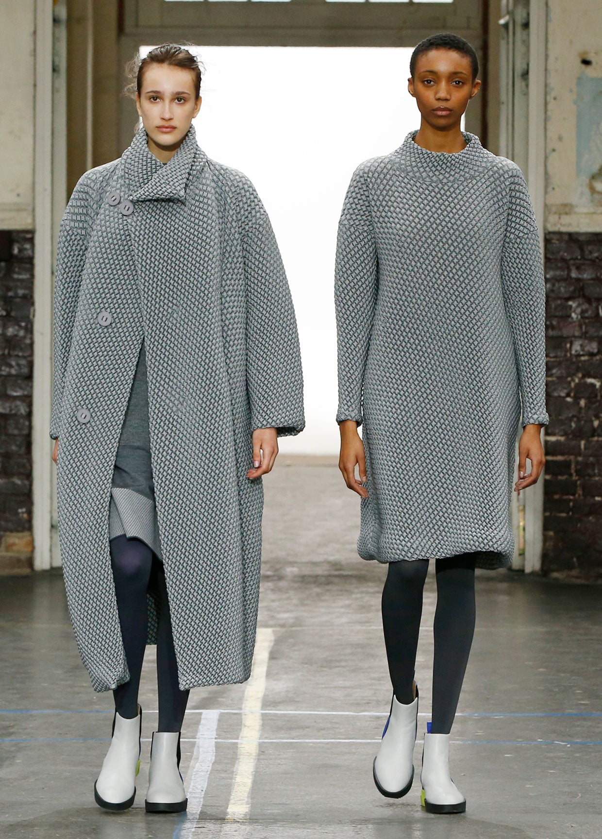 ISSEY MIYAKE コレクション AUTUMN WINTER 2019 – isseymiyake.com