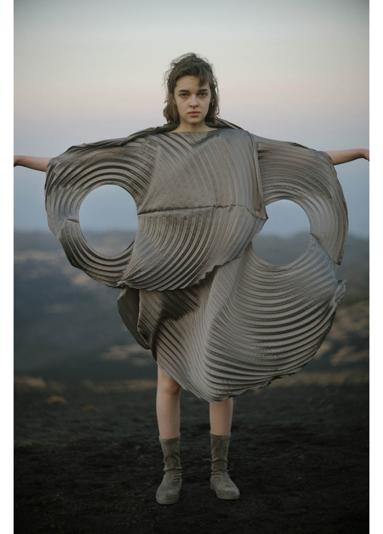 【美品】ISSEY MIYAKE 7分袖シャツ バルーンアーム 日本製 ISSEY MIYAKE AUTUMN WINTER 2021/22 コレクション29 – isseymiyake.com