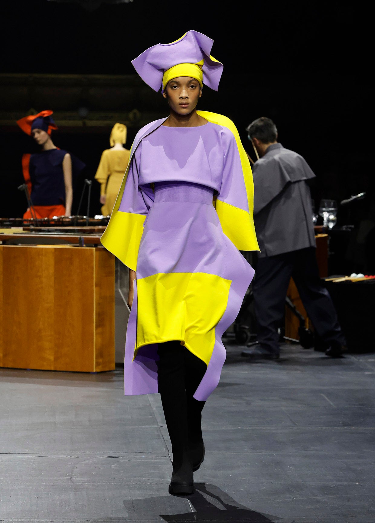 ISSEY MIYAKE AUTUMN WINTER 2023/24 コレクション 29