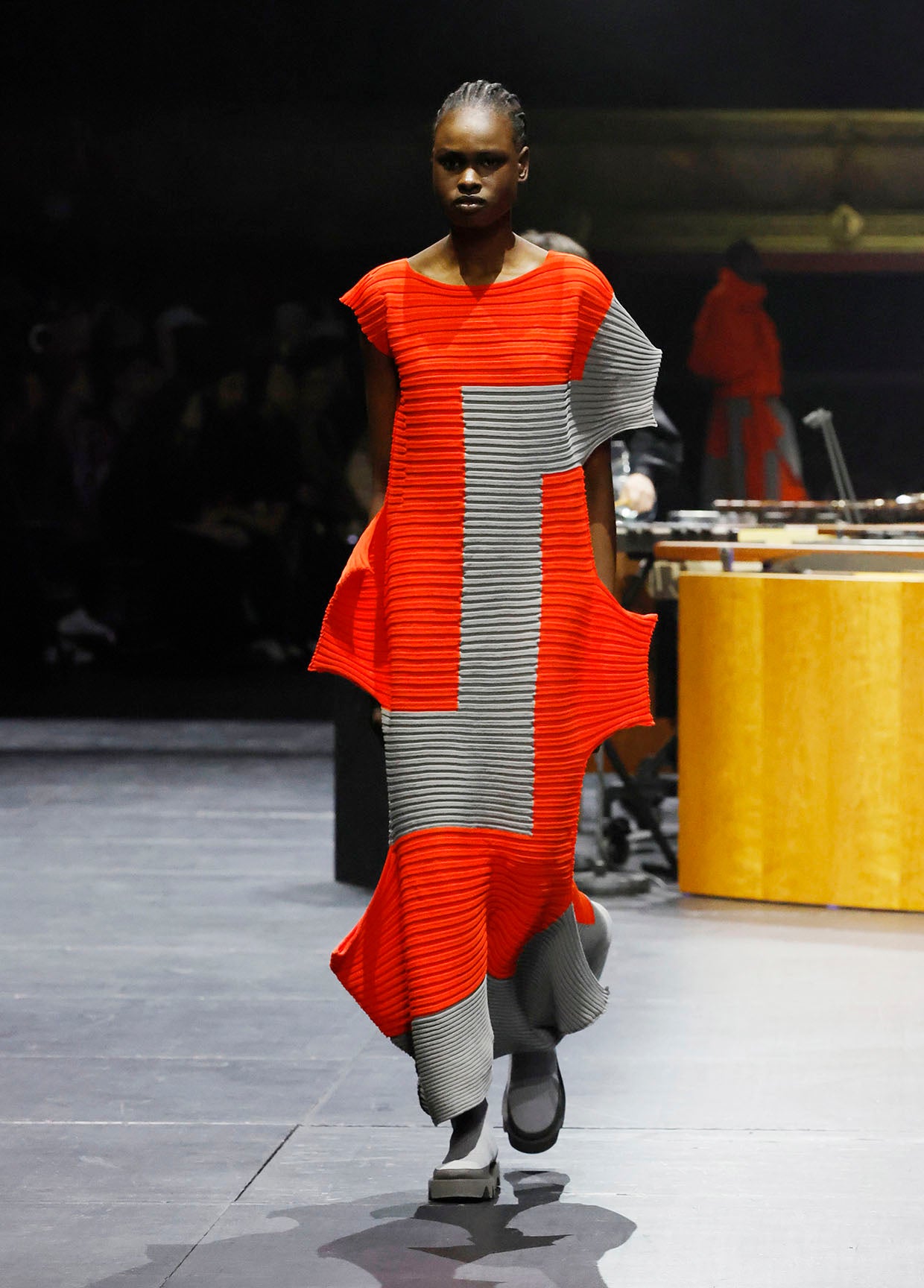 ISSEY MIYAKE AUTUMN WINTER 2023/24 コレクション 34