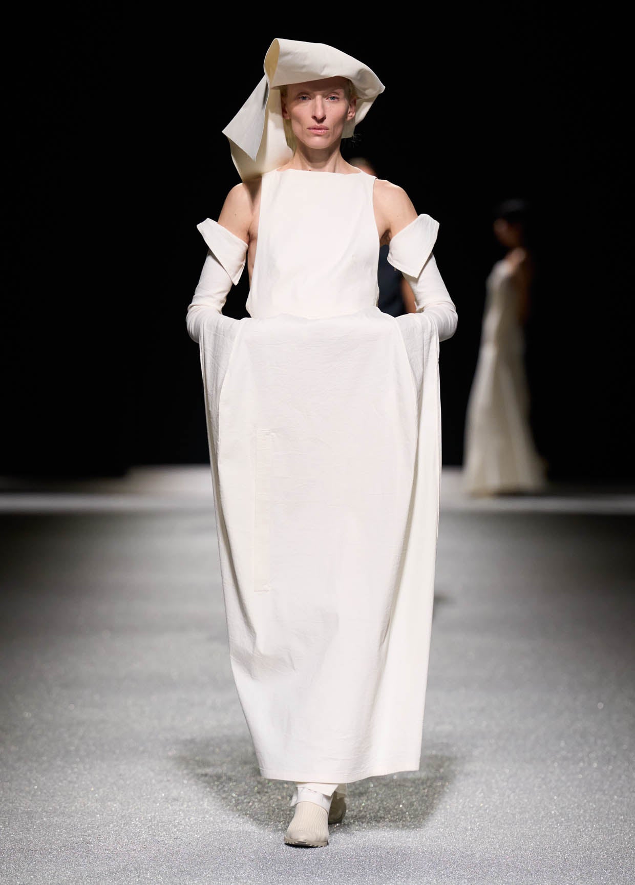 ISSEY MIYAKE コレクション AUTUMN WINTER 2026/27 – isseymiyake.com